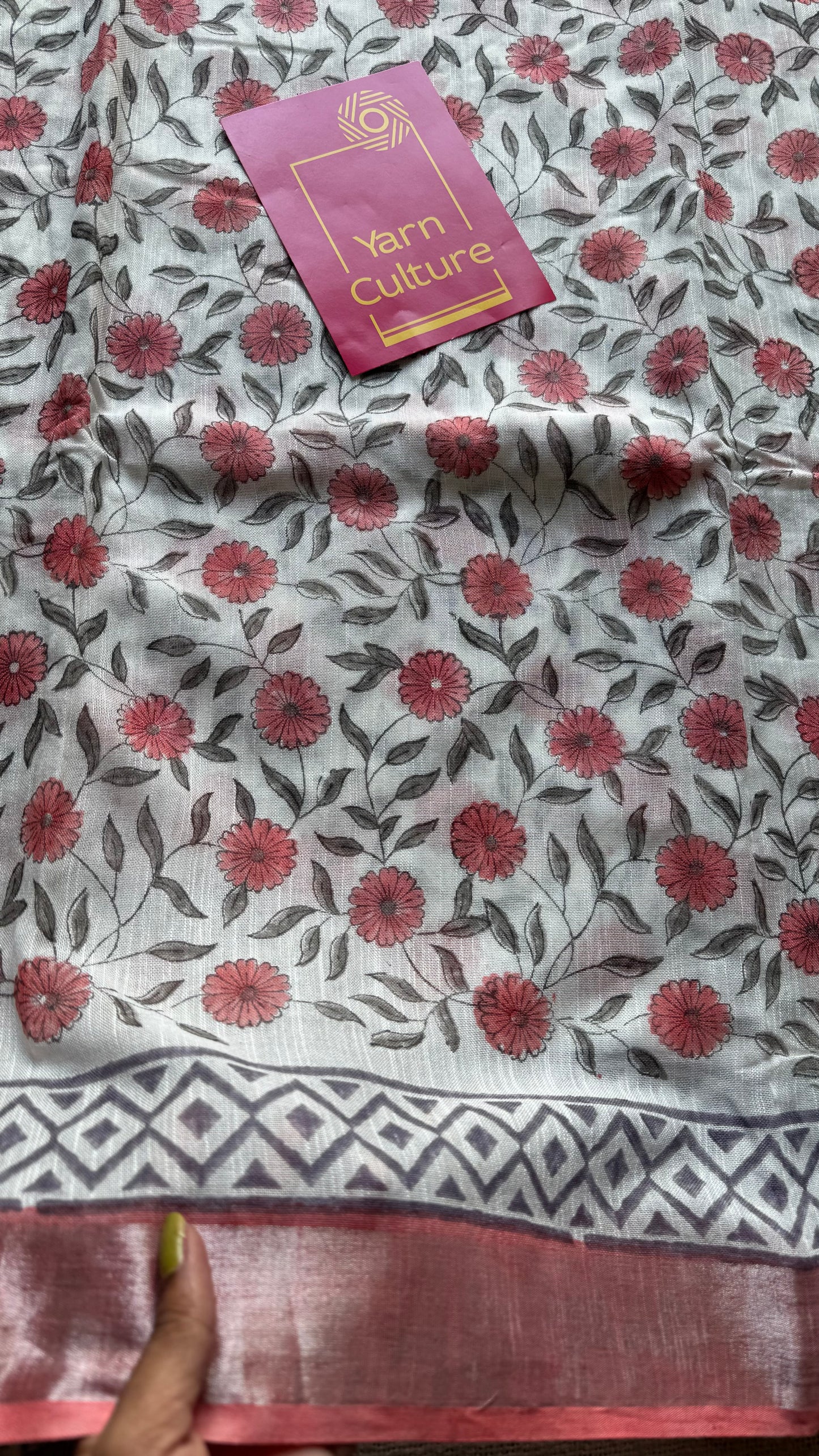 White linen, peach floral motif, silver zari border - YCTOROCBP59