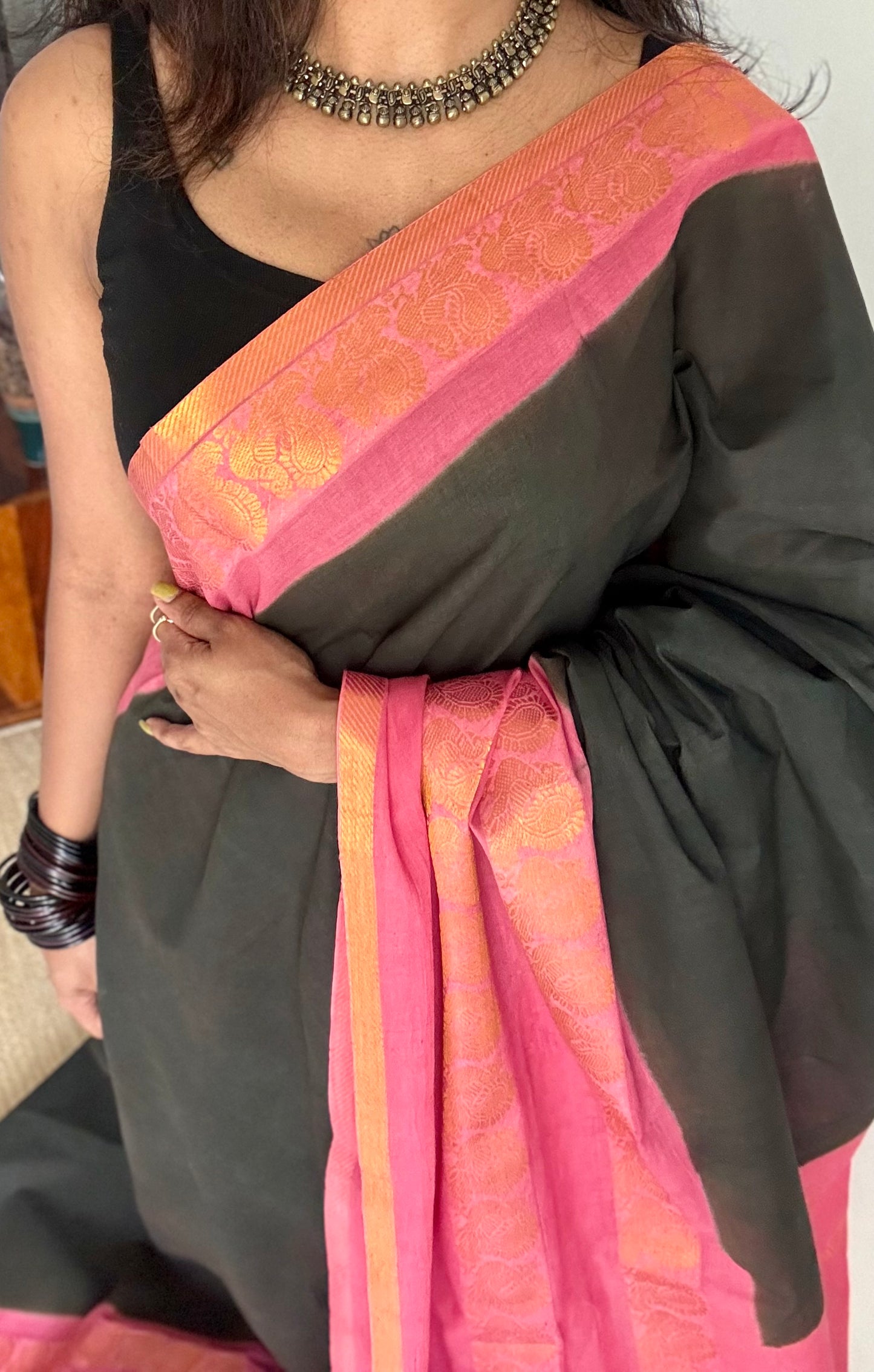 Dark green and pink sungudi with triple peacock motif rettai pettu wide border - YCCOTNSEMS51