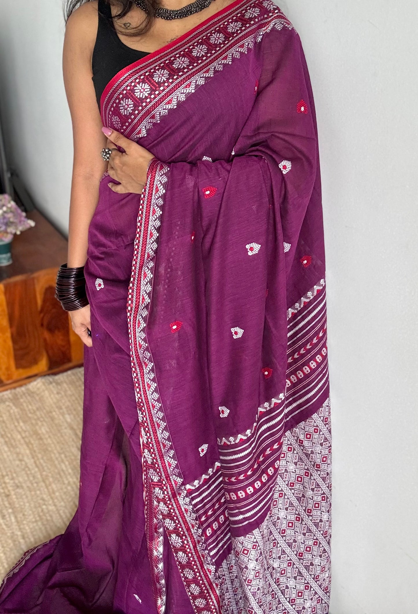 Drakshima (দ্ৰাক্ষিমা) - Inspired by deep wine tones, rich and graceful, soft cotton - YCHOTEAJA208