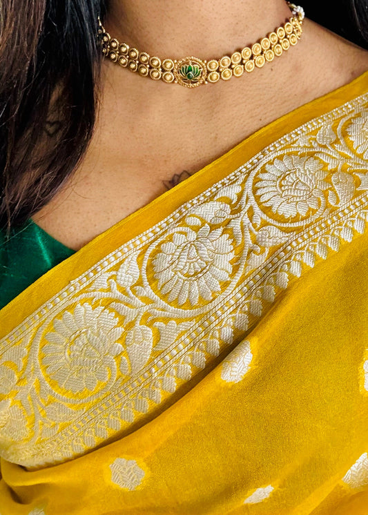 Double layered coin neckpiece with green lotus pendant, with earrings - YCGPNP626