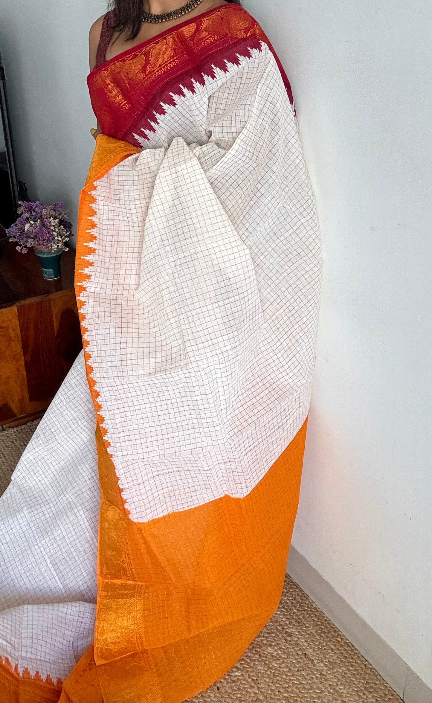 Sungudi cotton checks, off white base, red and yellow dual tone border, soft cotton - YCCOTNMSFE279