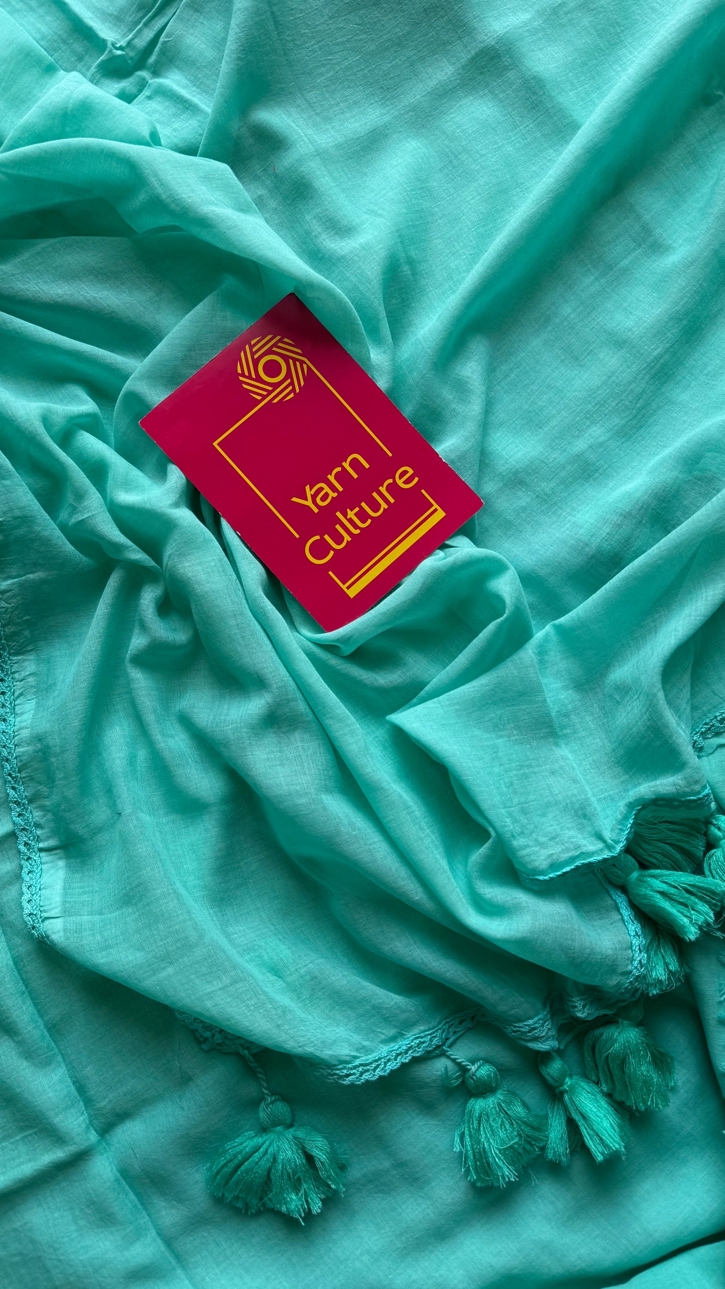 Turquoise plain mul saree with lace border - YCBCMCFE403