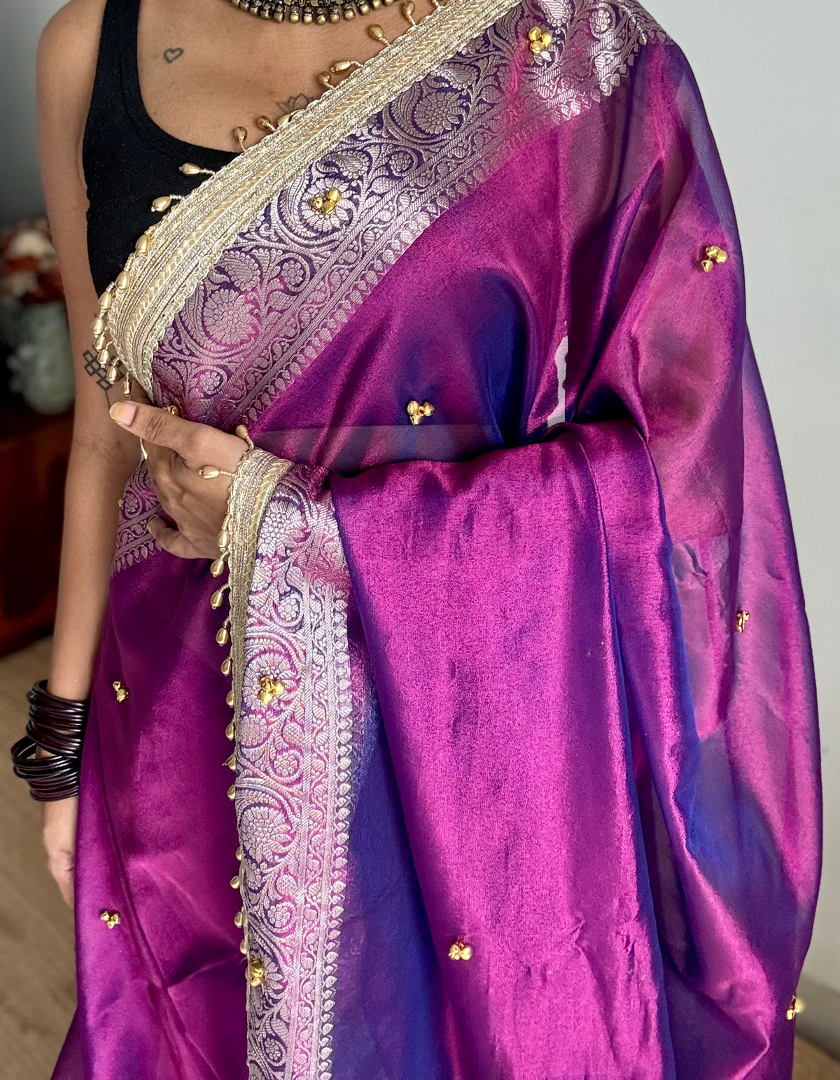 Purple gold tissue Banarasi saree with ghungroo embellishments and beaded lace border - YCBLTOC67