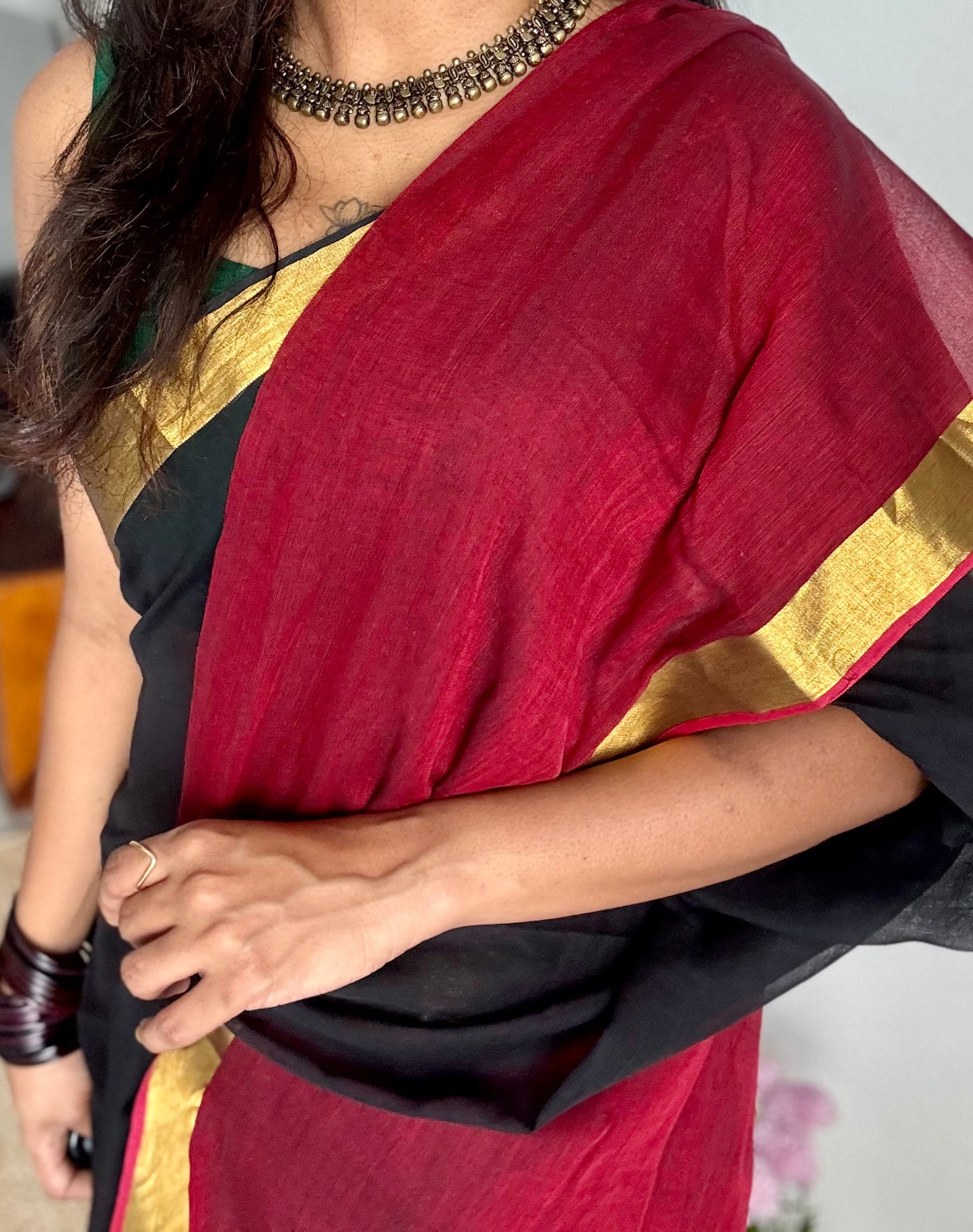 Black with dark red half-half patterned mul with zari border - YCBCMCNO77