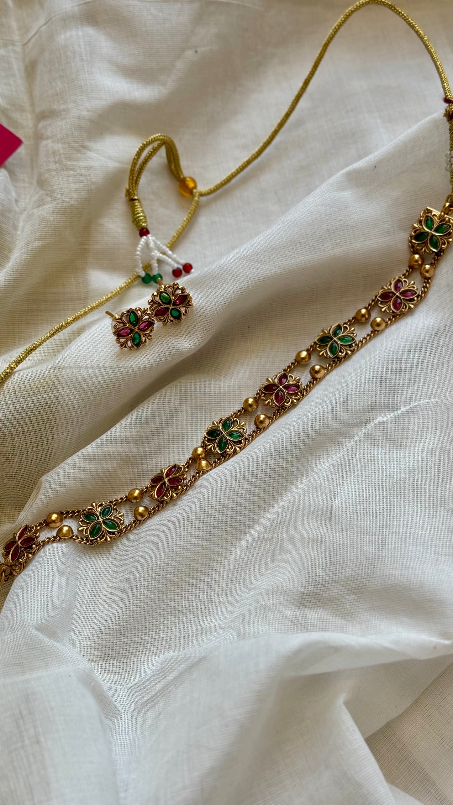 Layered floral ruby green choker with earrings - YCGPNP681