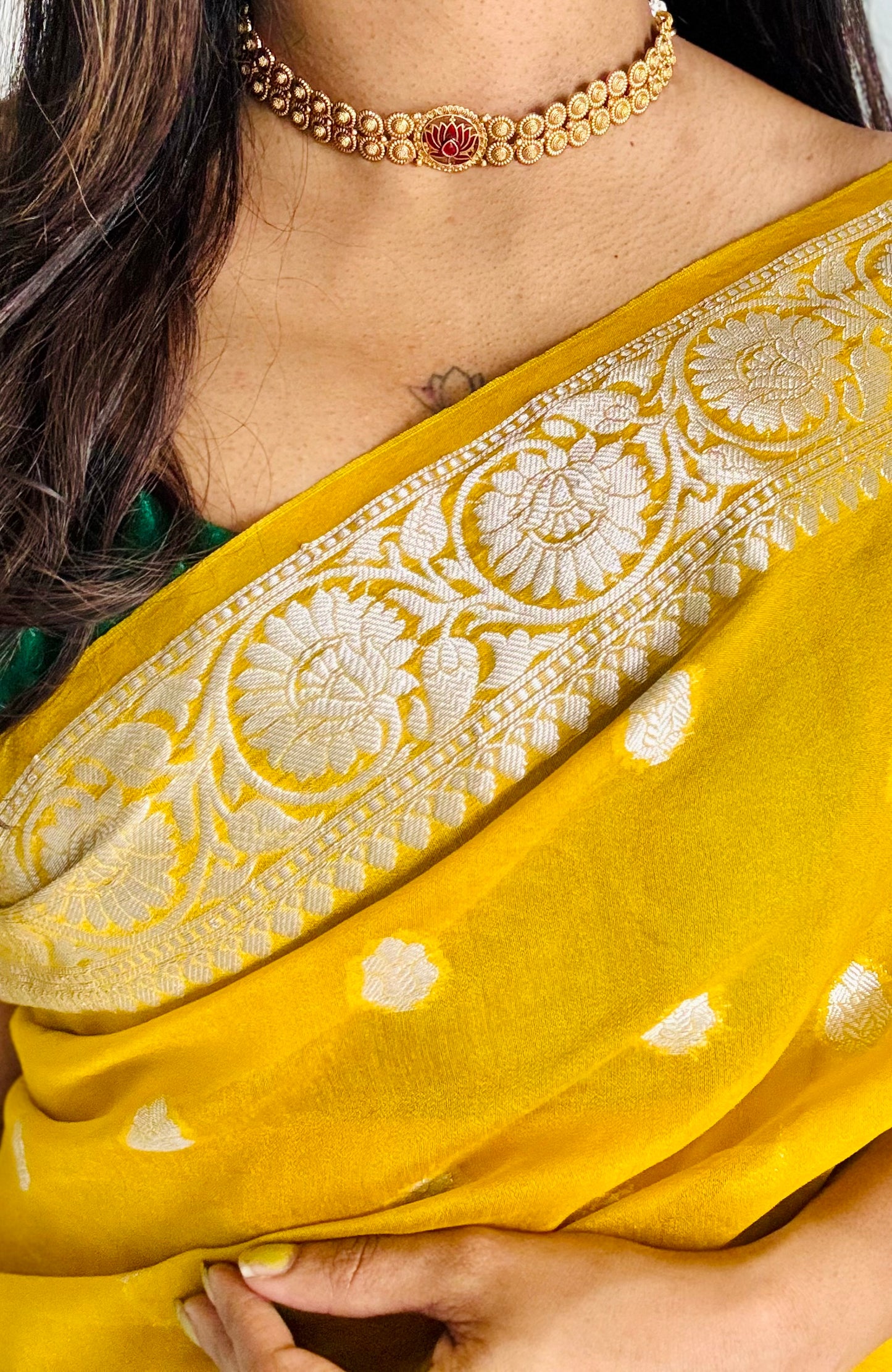 Double layered coin neckpiece with red lotus pendant, with earrings - YCGPNP624