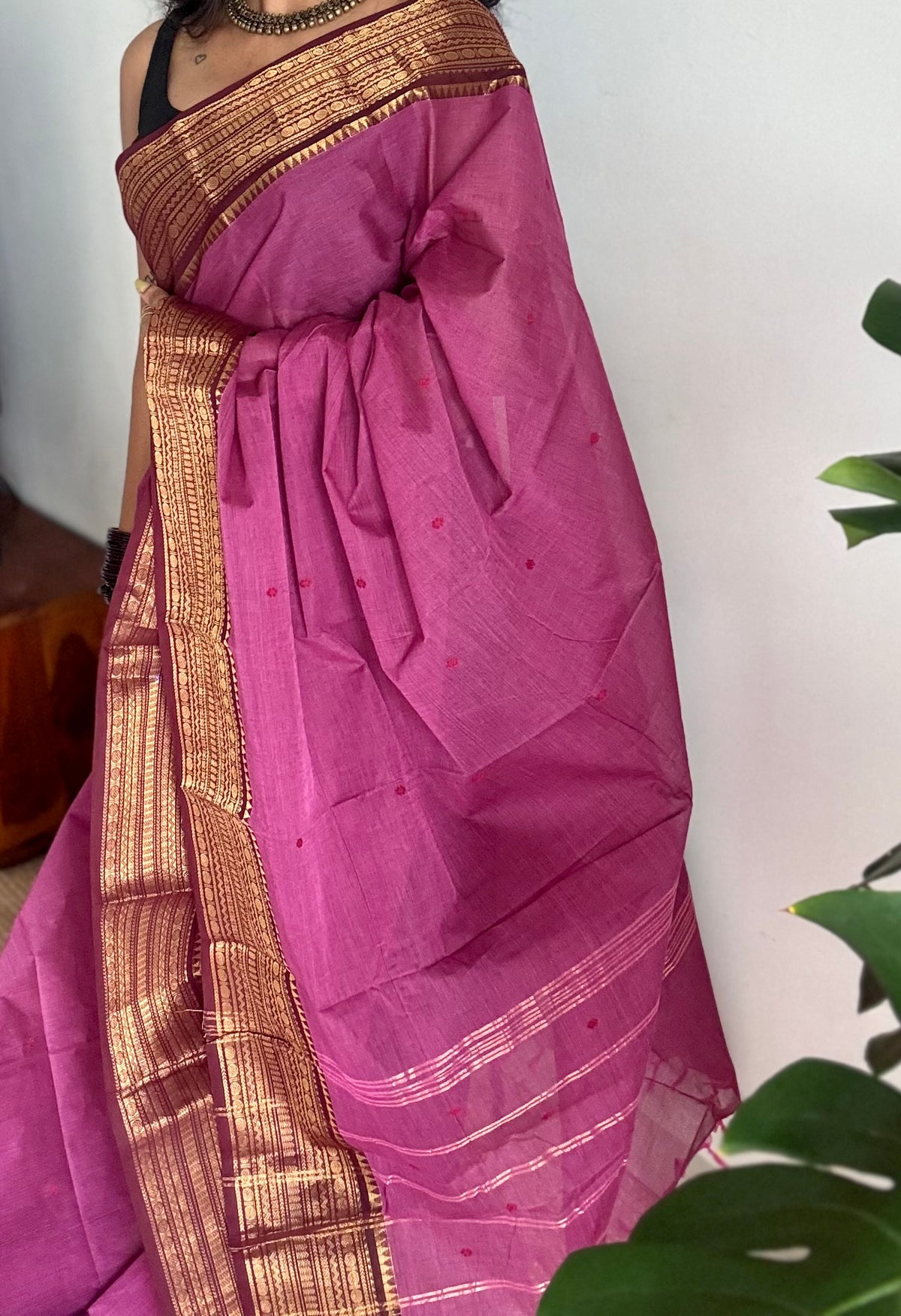 Berry pink with maroon zari border chettinad cotton saree - YCCOTNCKSE13