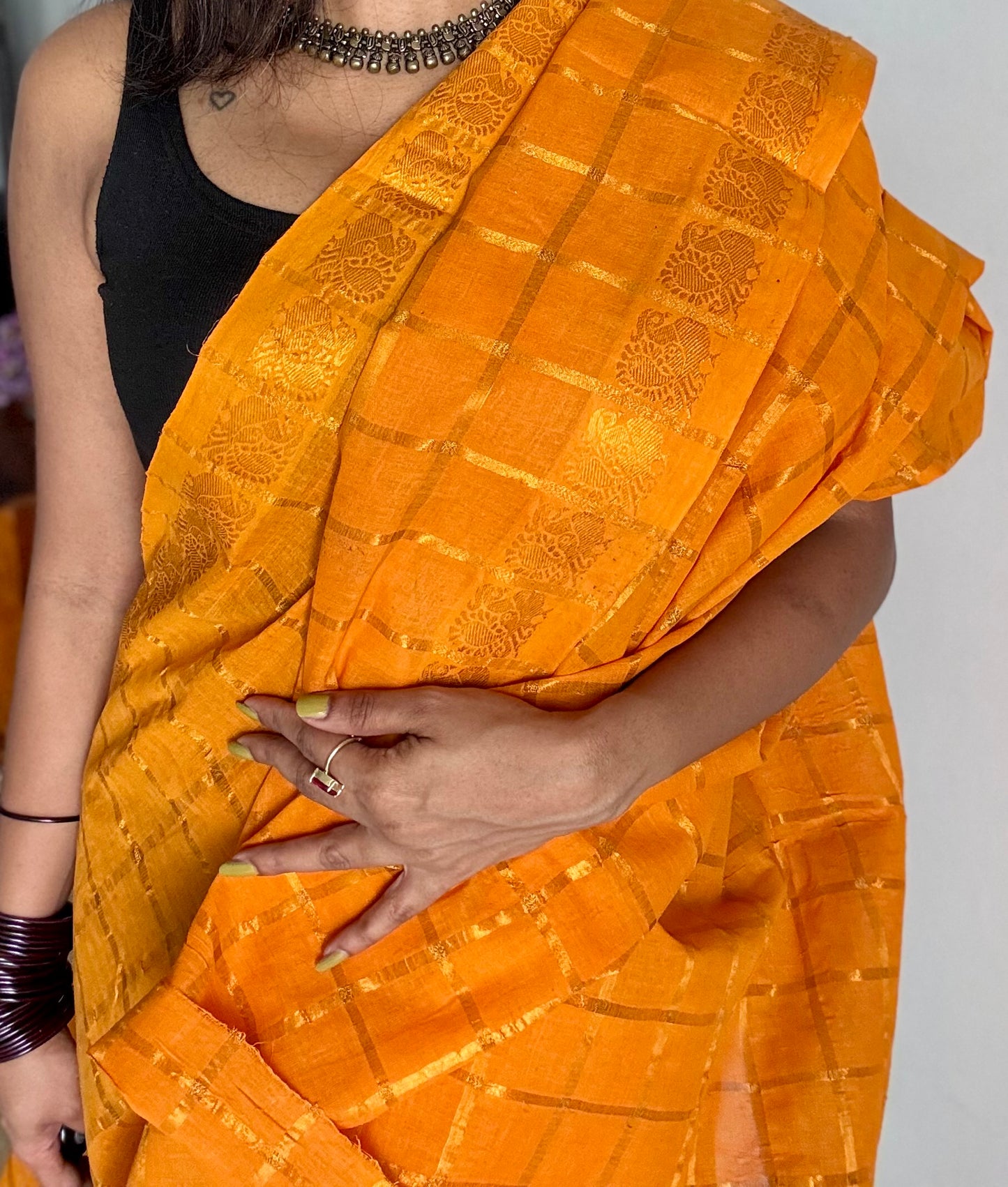 Light orange pavithra kattam kattuchayam dyed madurai cotton saree - YCCOTNMSFE122