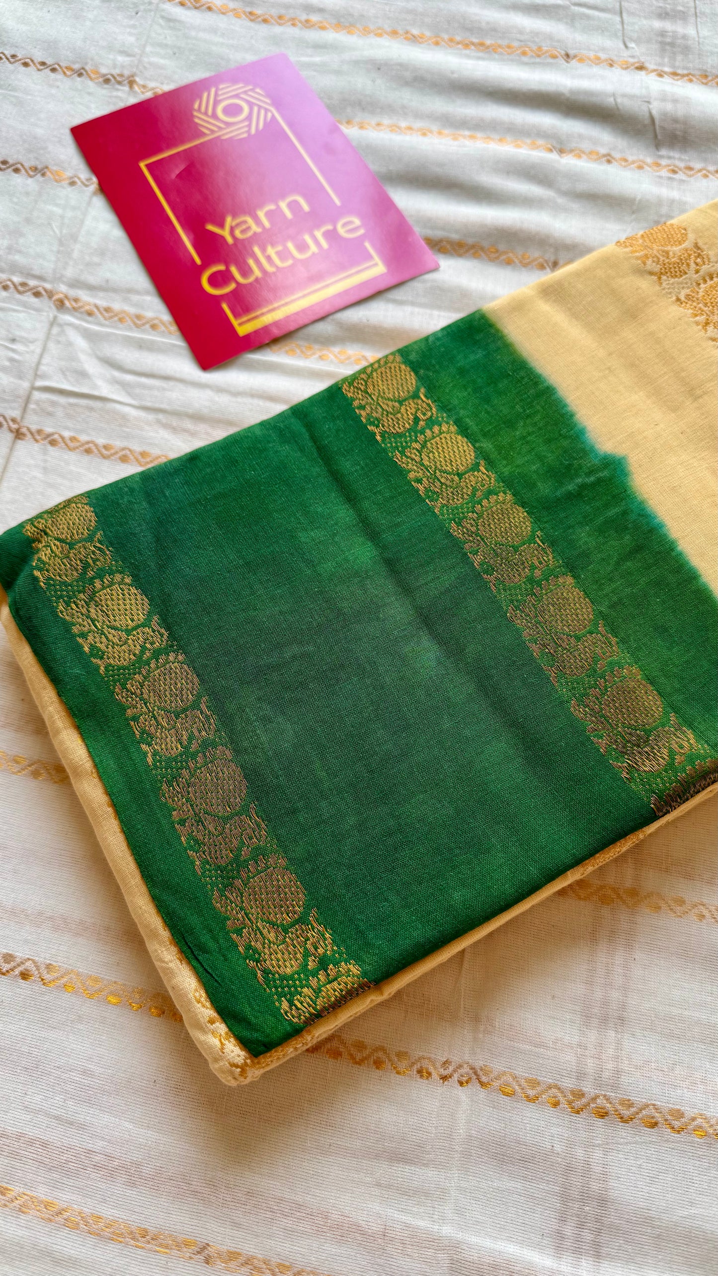 Sandal with green contrast, peacock zari striped sungudi, kattuchayam dyed madurai cotton - YCIEON97