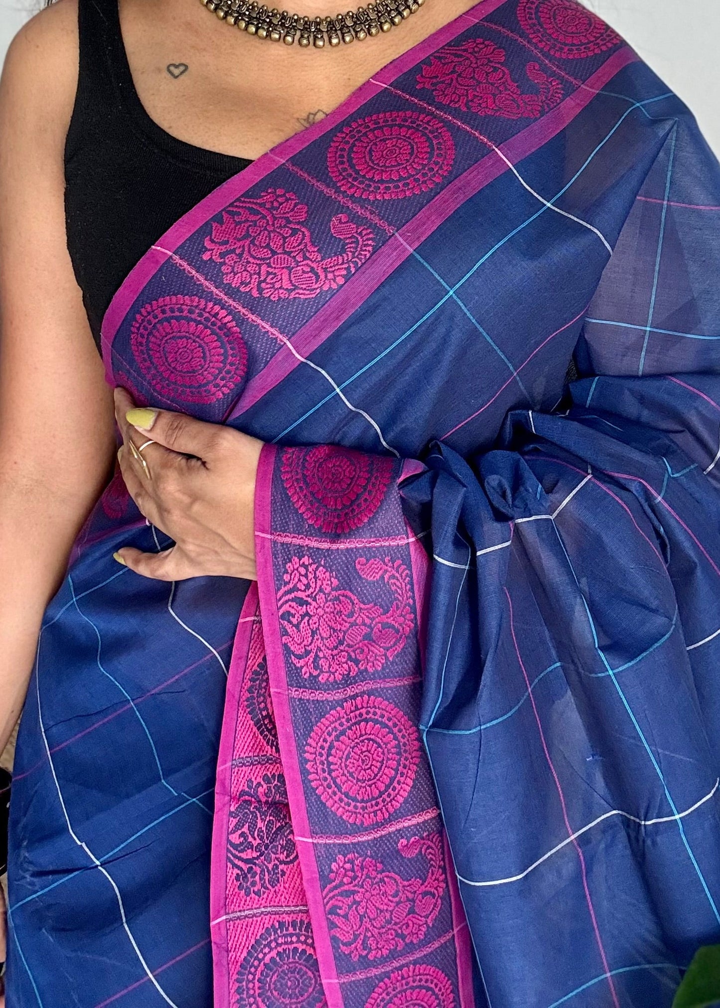 Chettinad cotton saree in dark blue with pink checks, thread motif border - YCCOTNJUCC06