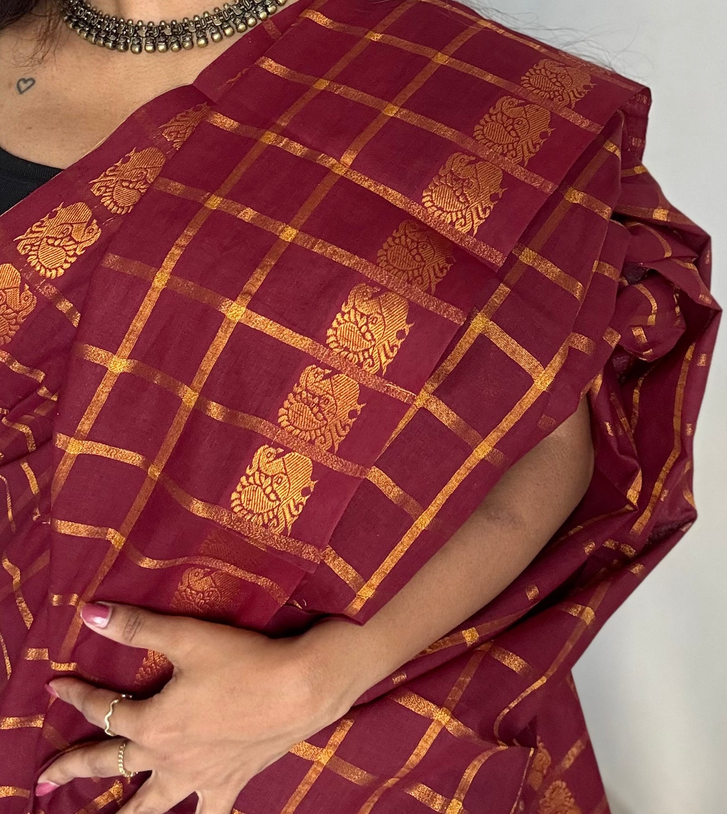 Maroon pavithra kattam kattuchayam dyed madurai cotton saree - YCCOTNMSAP207