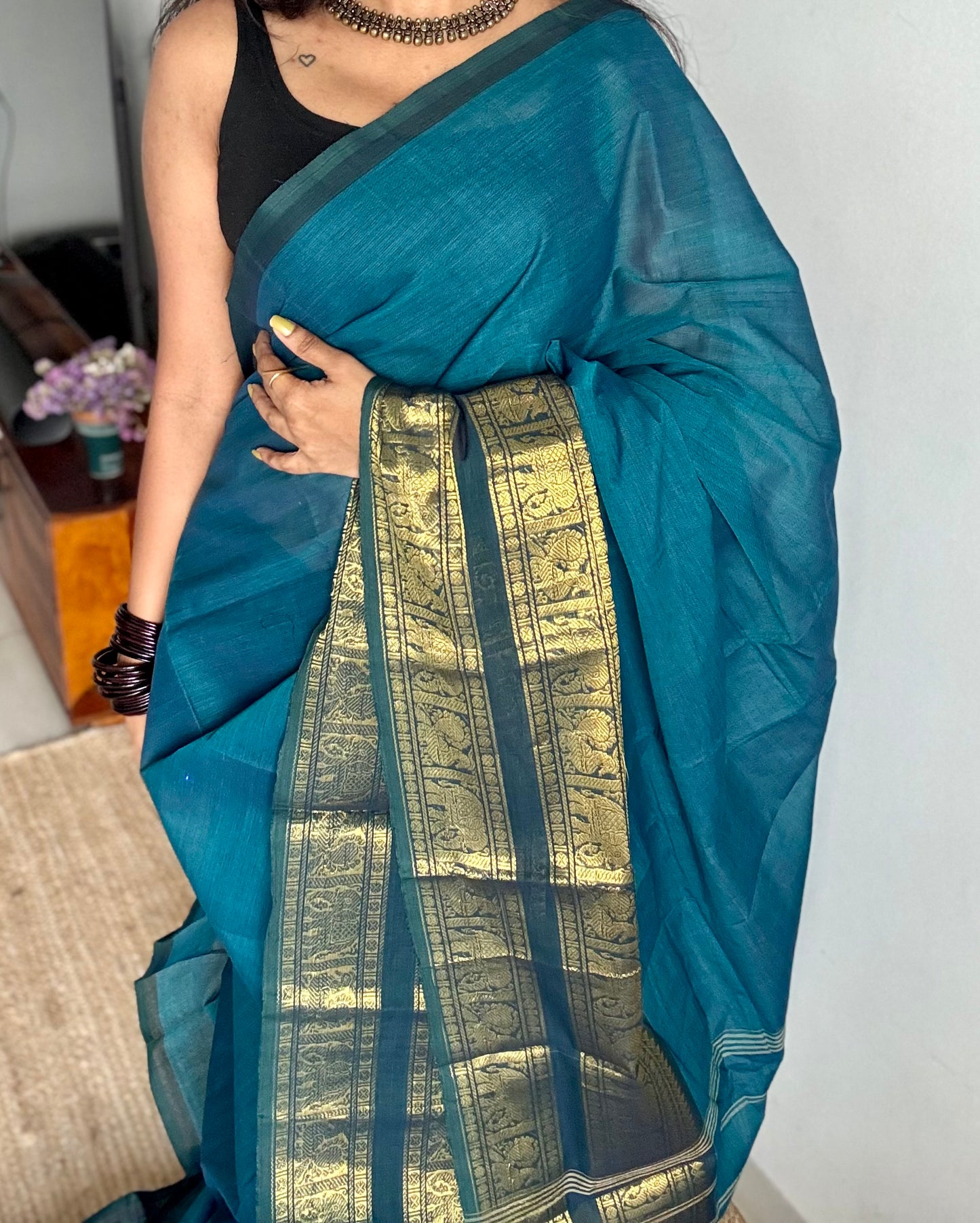 Blue with green wide contrast border, kanchi cotton - YCCOTNKCDE83