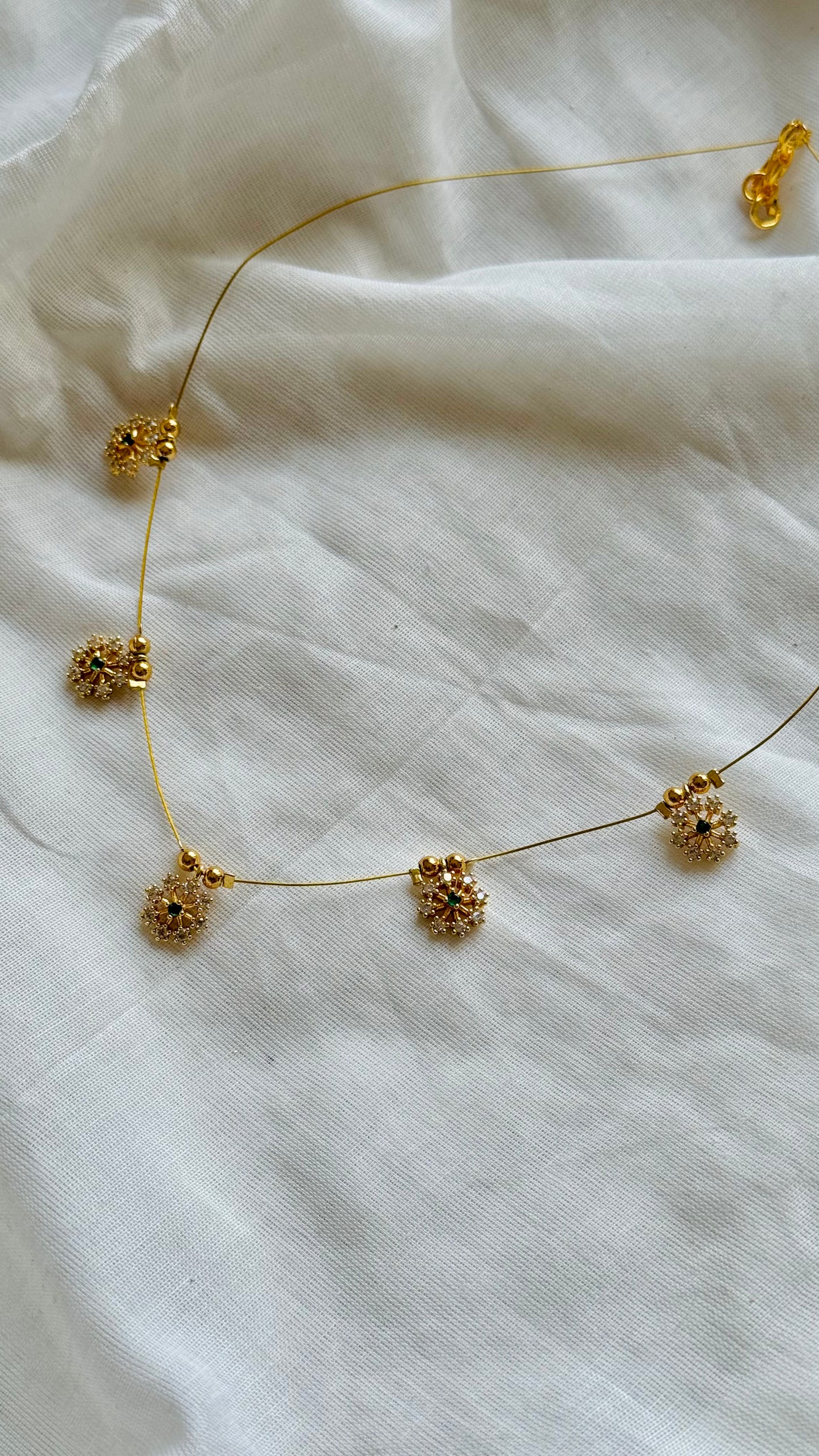 5 floral white stone pendants with green stones, invisible neckpiece - YCGPNP808