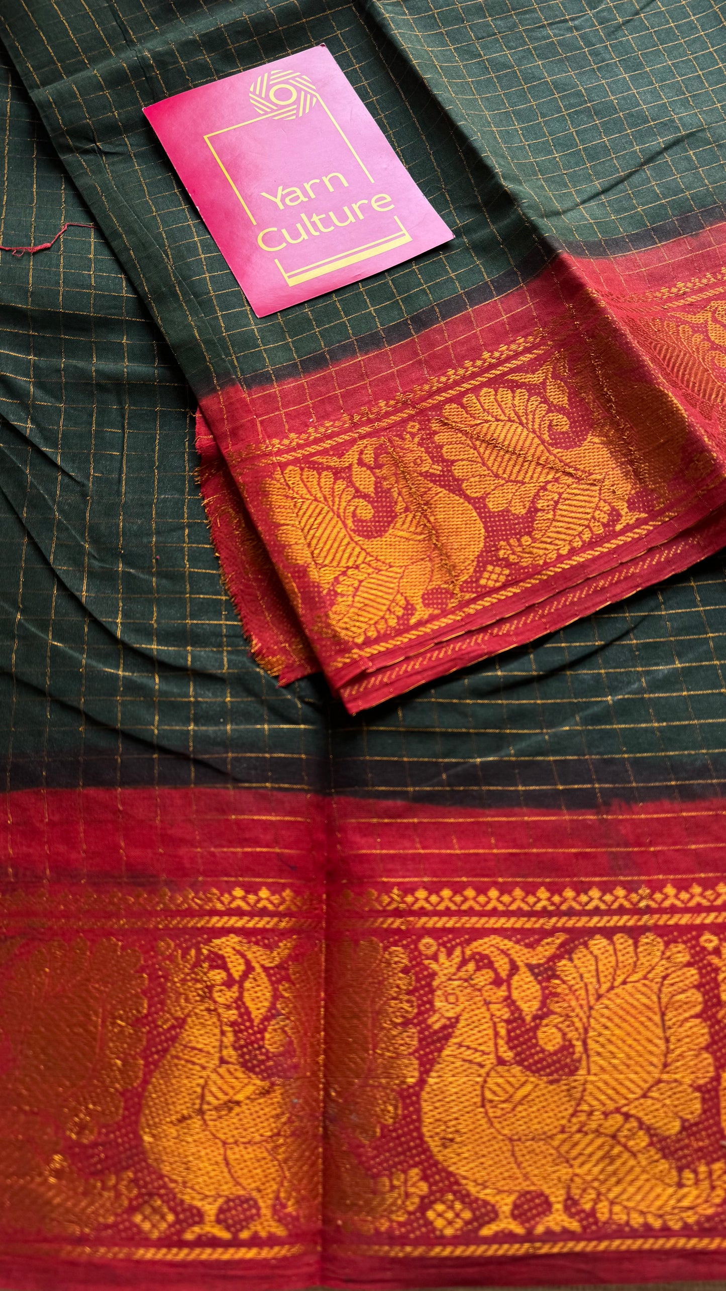Dark green with red contrast, zari checkered sungudi, kattuchayam dyed madurai cotton - YCCOTNMSFE332