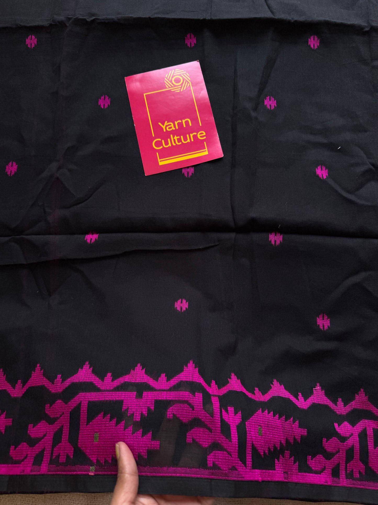 Black with magenta contrast jamdani saree in soft handloom cotton - YCBCJDFE380