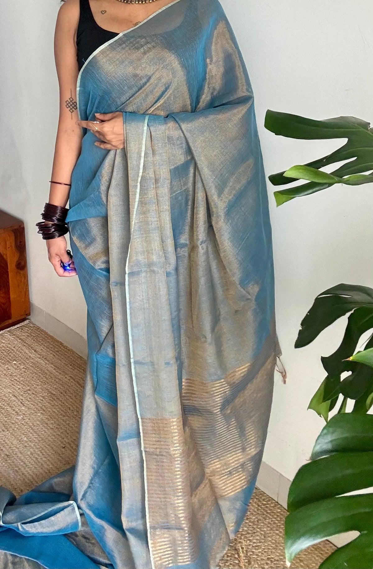 Teal blue with gold, dual tone metallic tissue linen saree - YCBCLTOC59