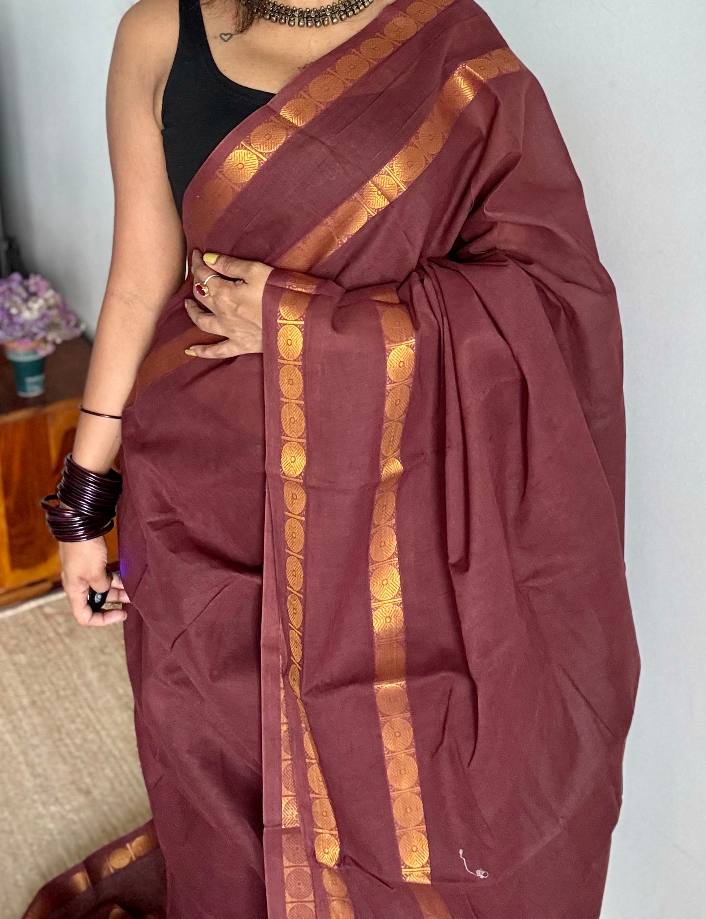 Brown with round motif gap border, kattuchayam dyed madurai cotton saree - YCCOTNMSFE114