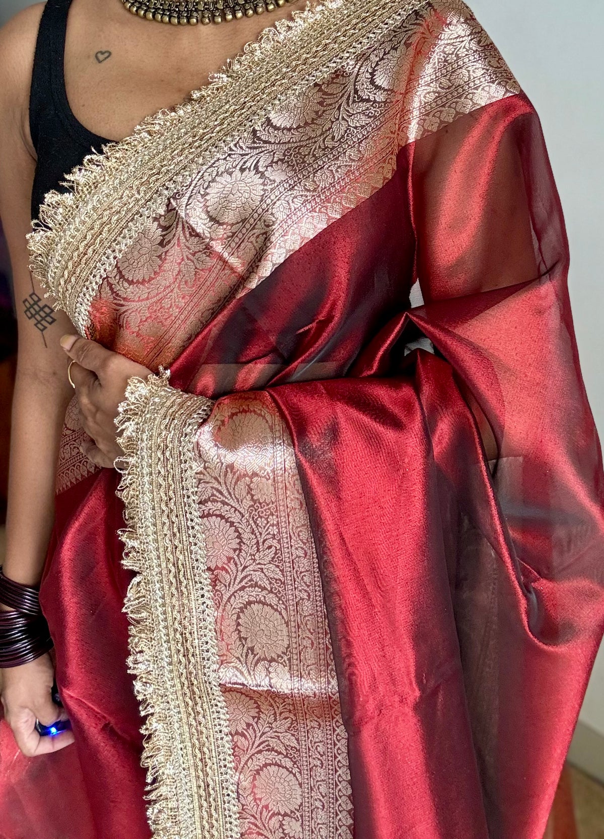Red tissue Banarasi saree with embellished gold lace border - YCBLTOC79