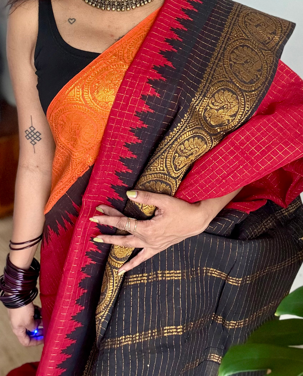 Sungudi cotton checks, red base, orange and black dual tone border, soft cotton - YCCOTNMSSE12