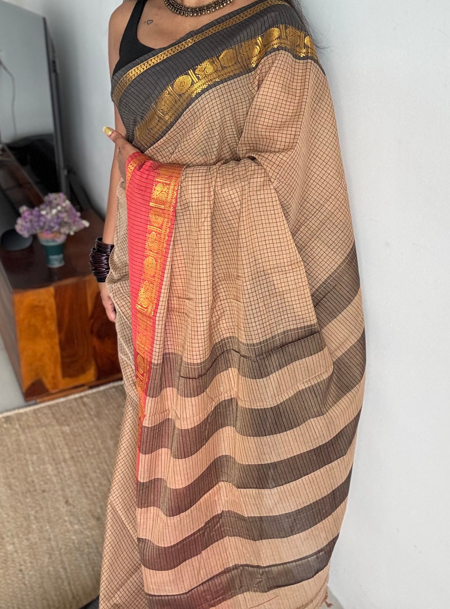 Grey checks with black and light red ganga jamuna borders, premium narayanpet soft cotton - YCWOTDNPJA154