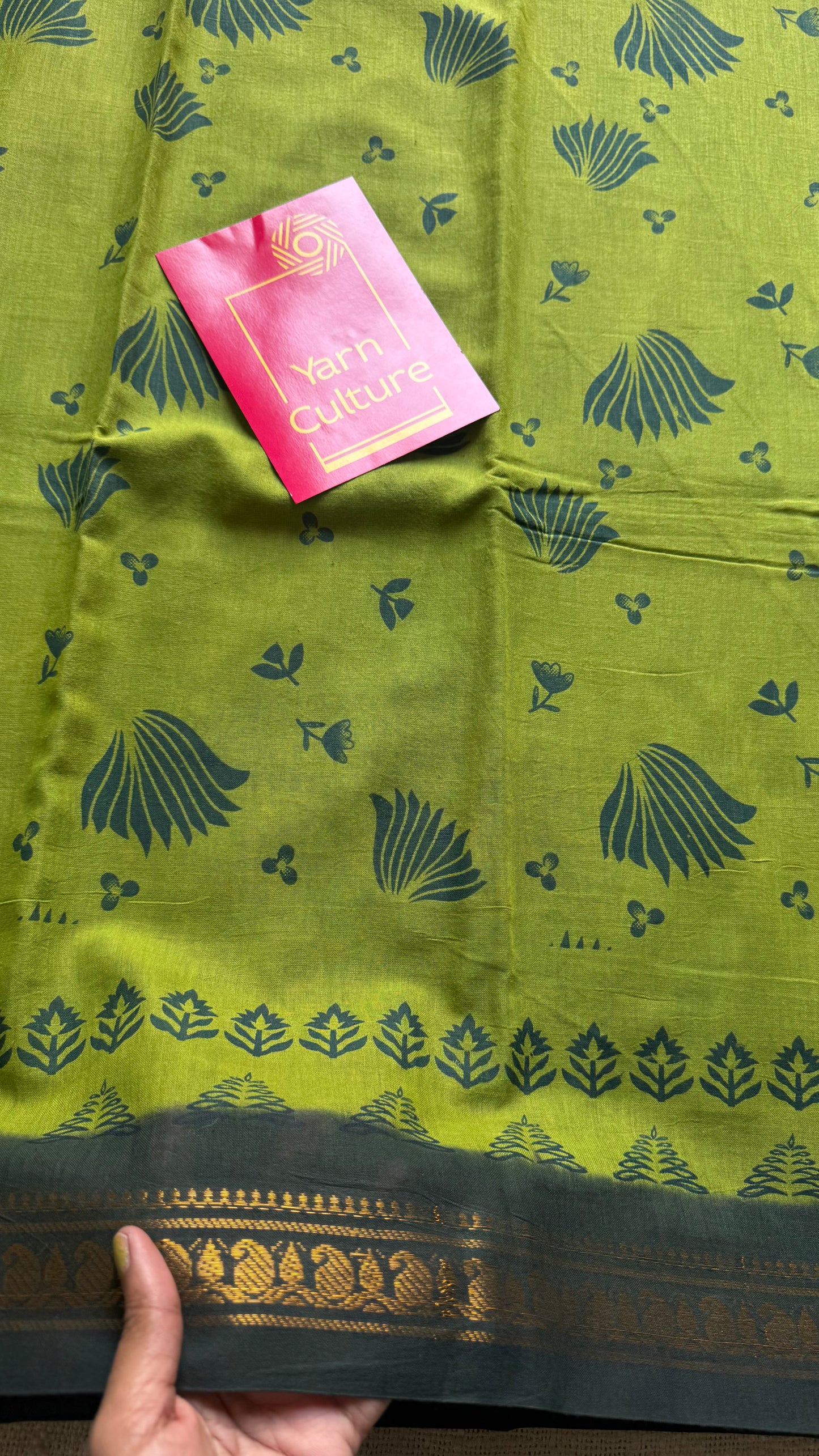 Light green with dark green, motif printed, kattuchayam dyed madurai sungudi cotton saree - YCCOTNMSFE75