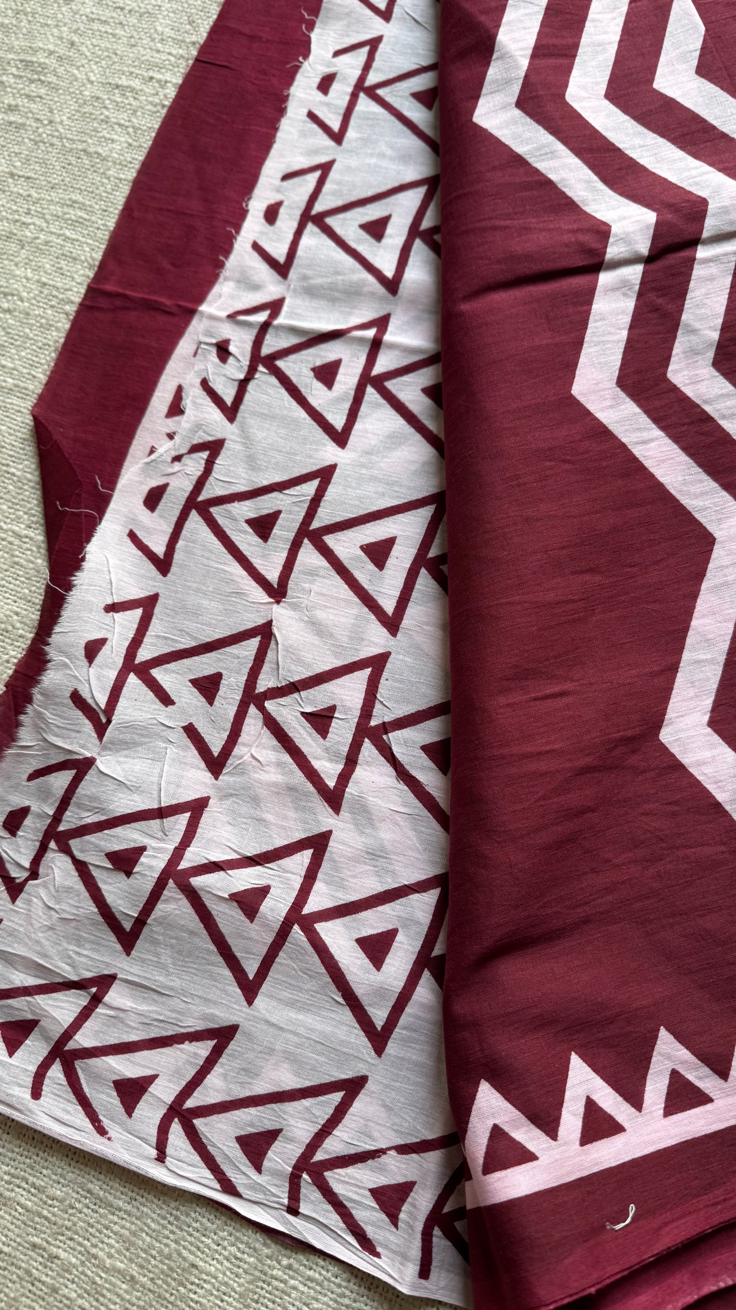 Maroon with white geometric prints, soft cotton - YCTORCMA01