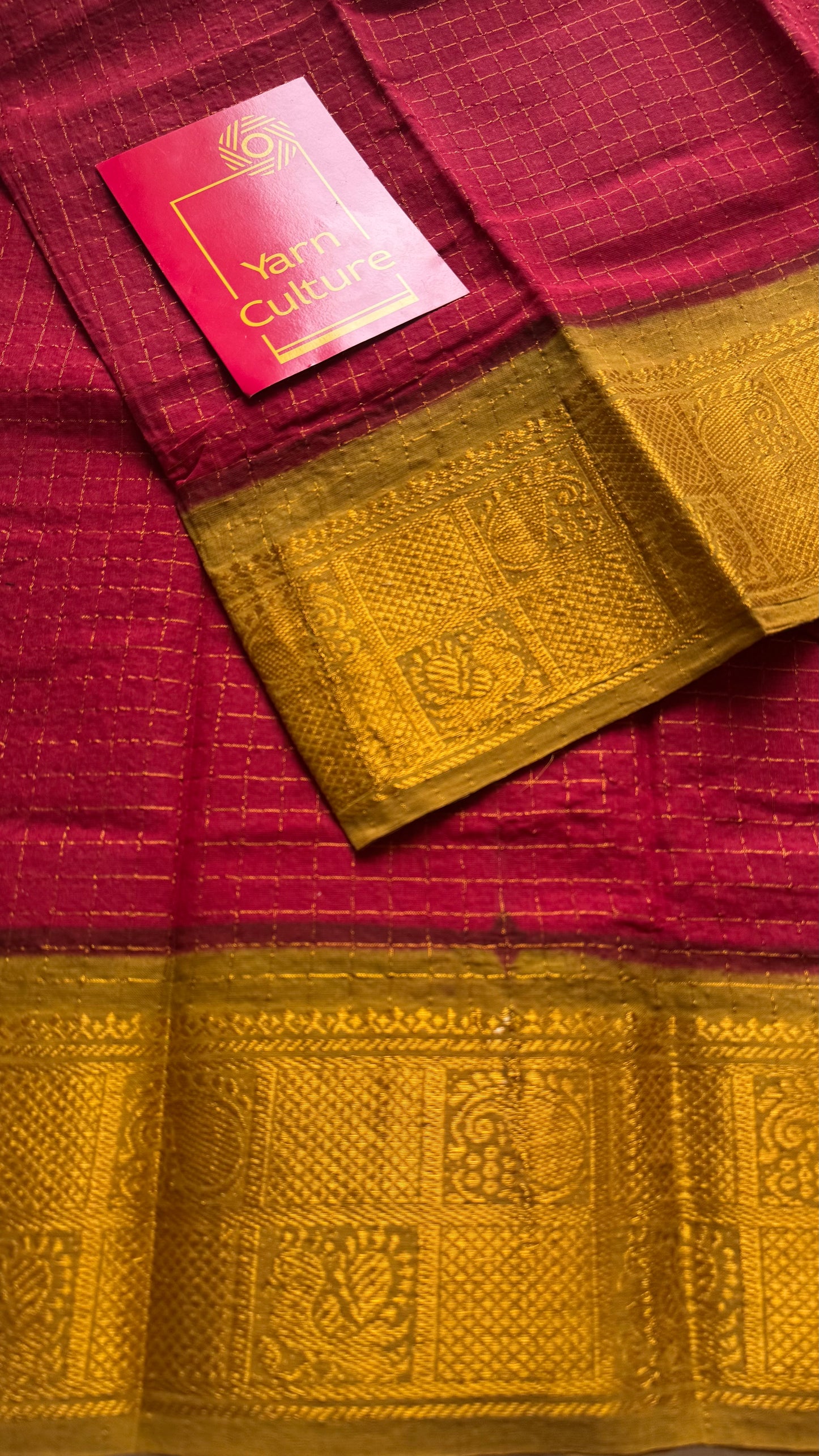 Red with light green contrast zari checkered sungudi, kattuchayam dyed madurai cotton - YCCOTNJU23