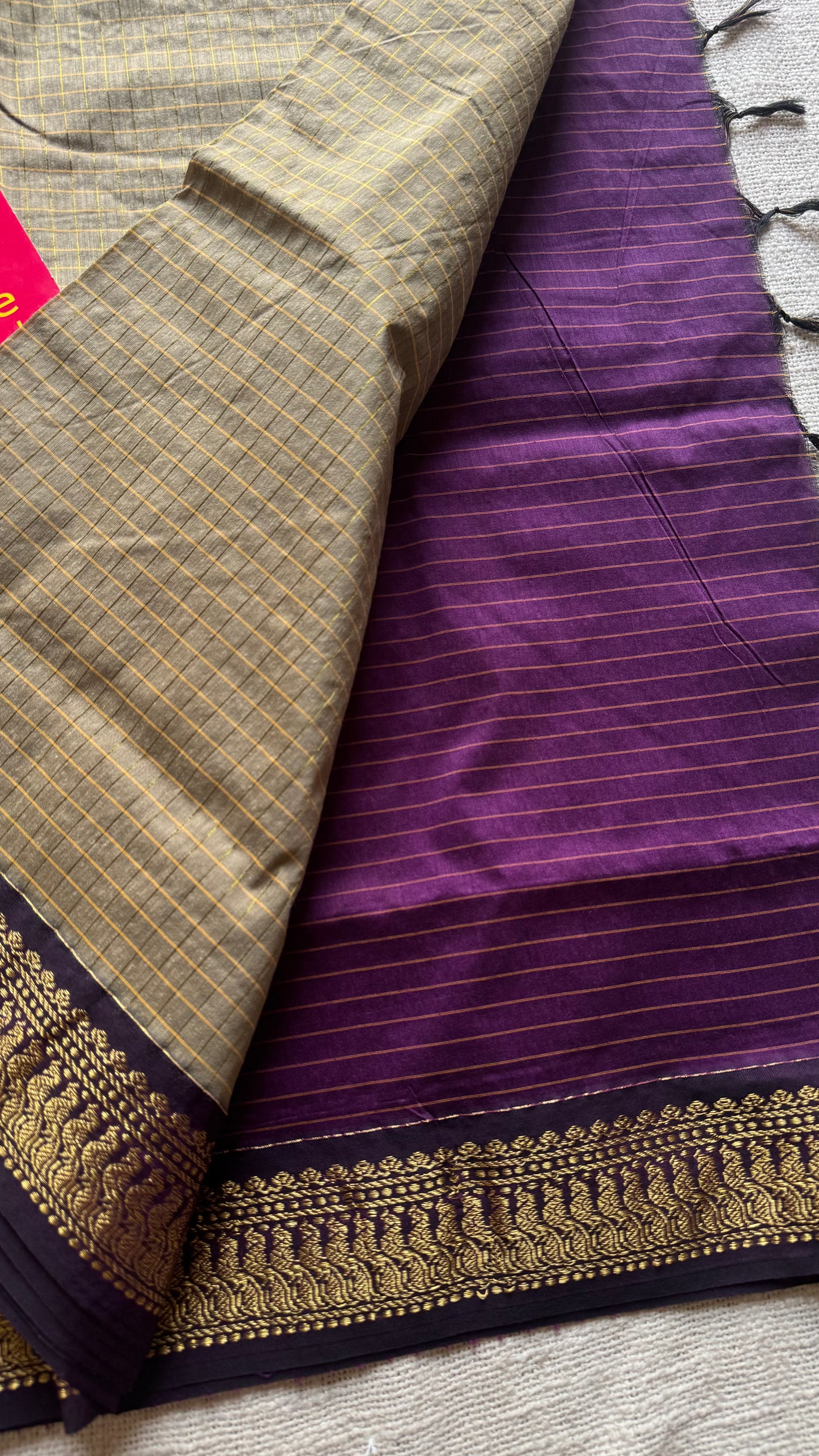 Grey with wine, checkered saree, cotton silk - YCCOTNKCFE64