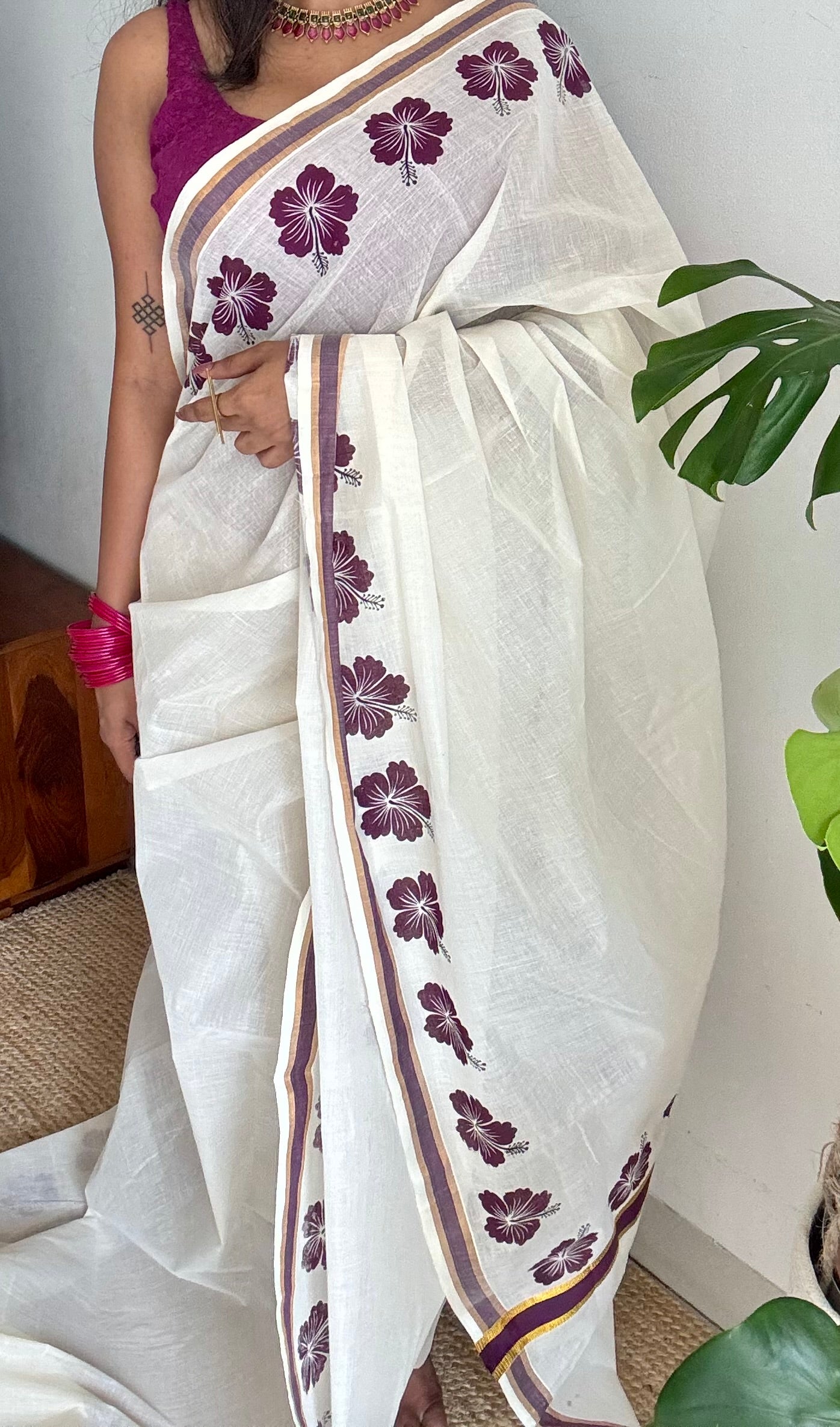 Ivory and gold soft cotton saree, wine hibiscus (chembarathi) flowers - YCIEON63