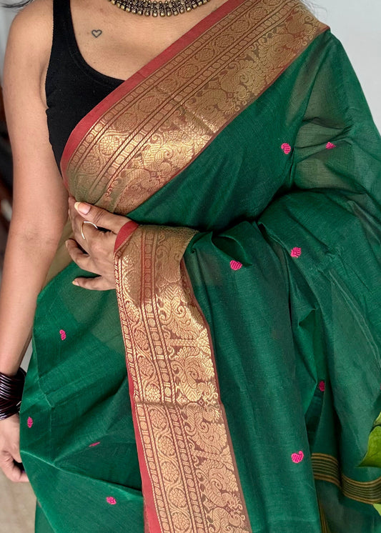 Dark green and brick red contrast, kanchi cotton saree - YCCOTNMA323