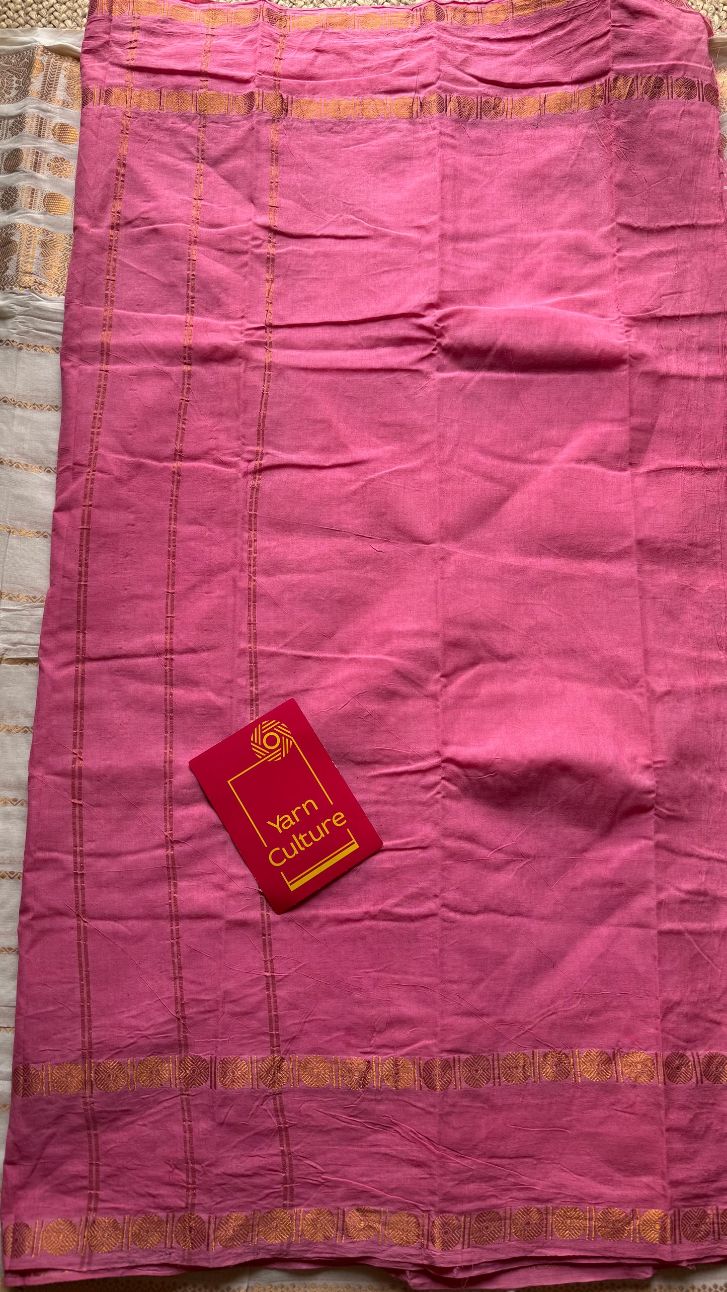 Pink wax dot printed sungudi, kattuchayam dyed madurai cotton saree - YCCOTNMA279