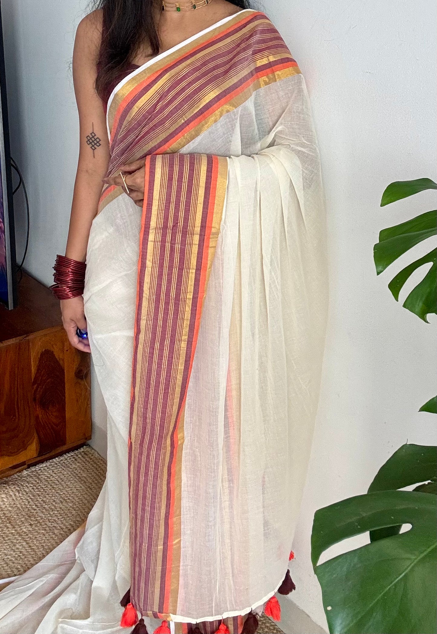 Ivory mul saree, deep maroon, orange, gold zari border - YCIEON02