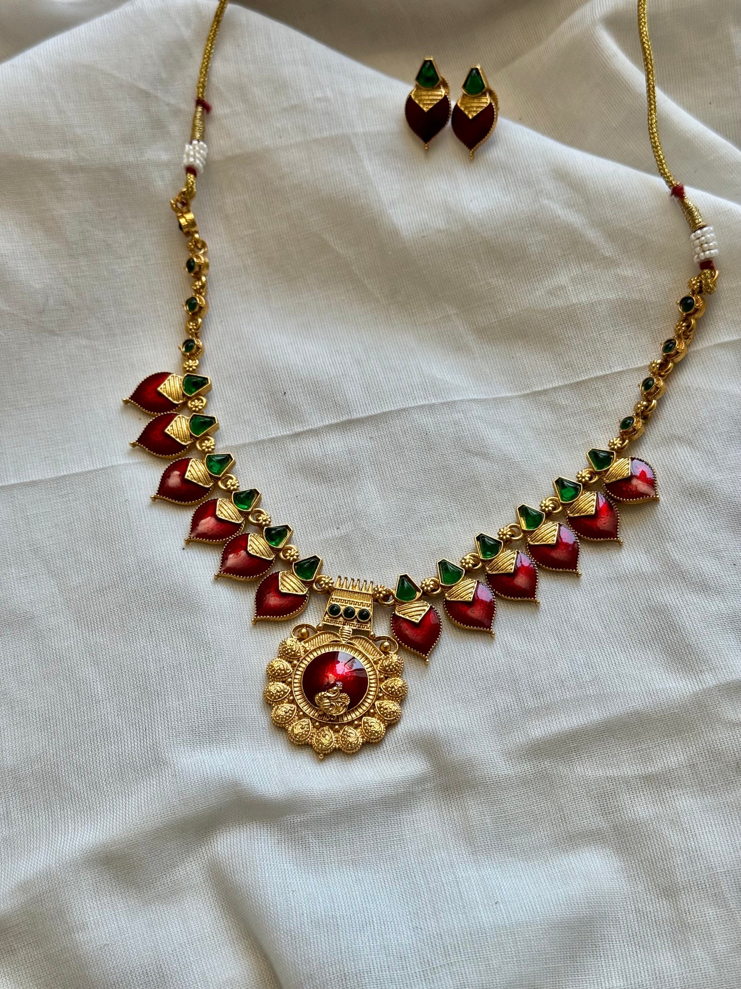 Red palakka pendant neckpiece, with earrings - YCGPNP632