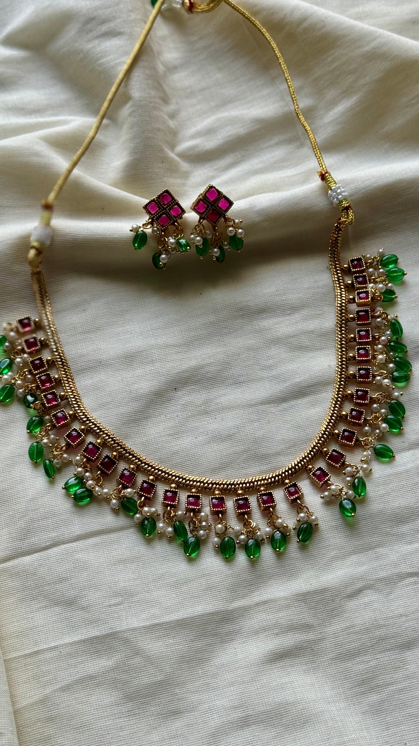 Antique gold jadau kundan choker neckpiece with earrings - YCAGNP272