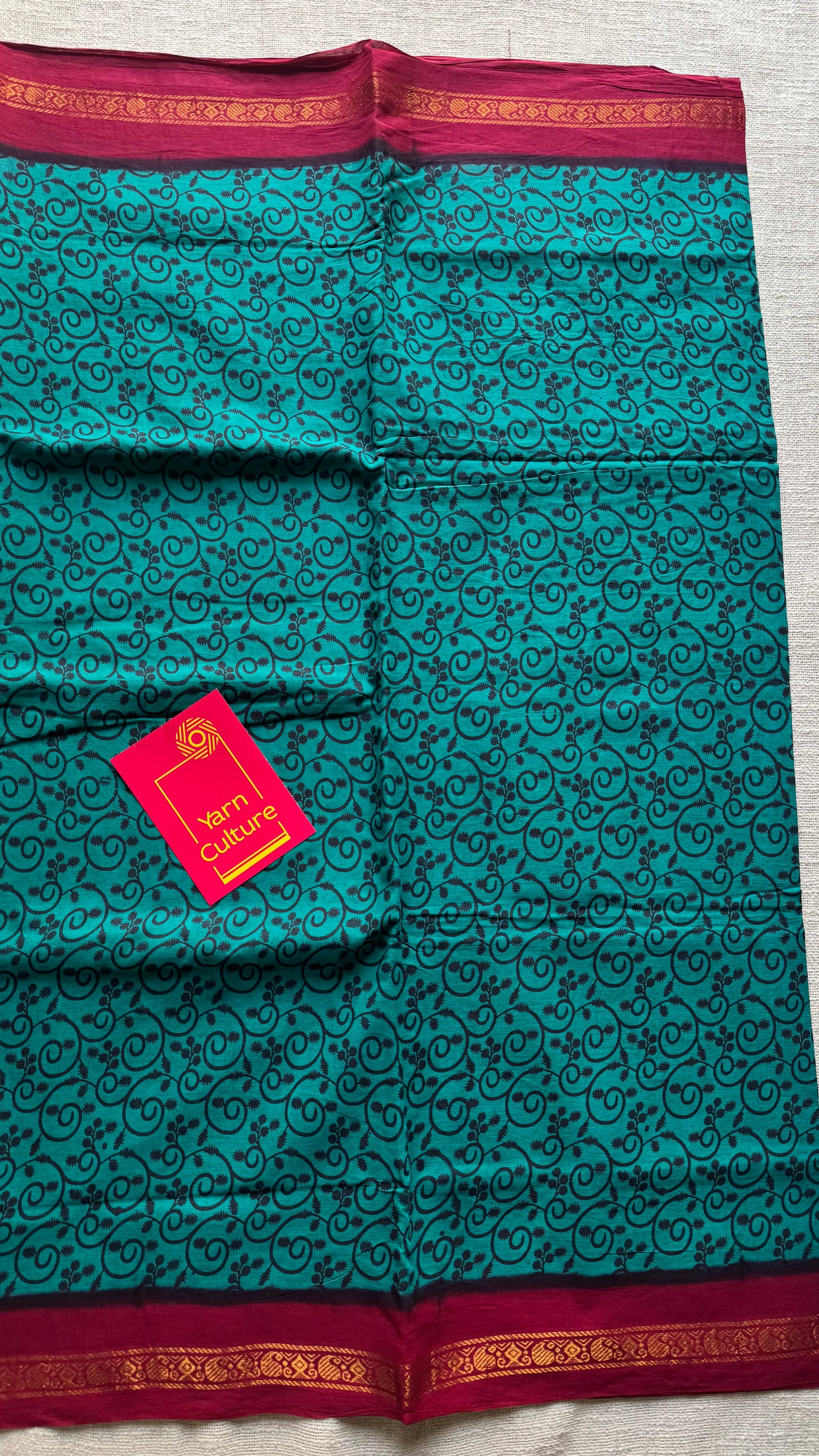 Madisar saree (9 yards) - Aqua green with red, motif printed, kattuchayam dyed madurai sungudi cotton saree - YCCOTNMSFE80