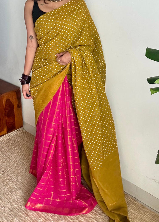 Mehendi green with hot pink, sungudi cotton half-half saree - YCCOTNIDOC19
