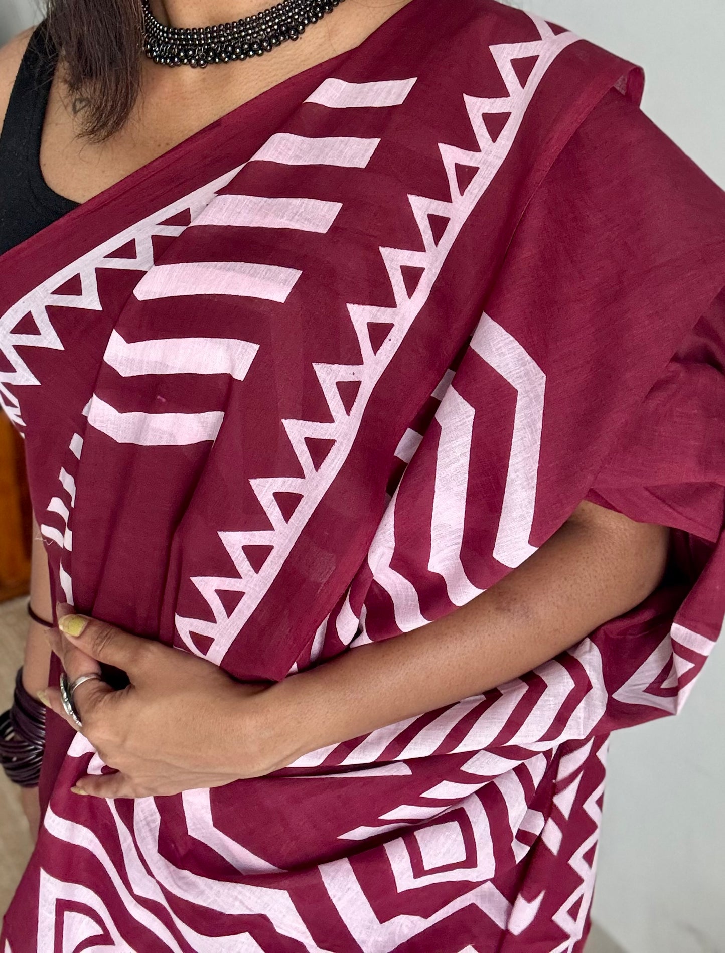 Maroon with white geometric prints, soft cotton - YCTORCMA01