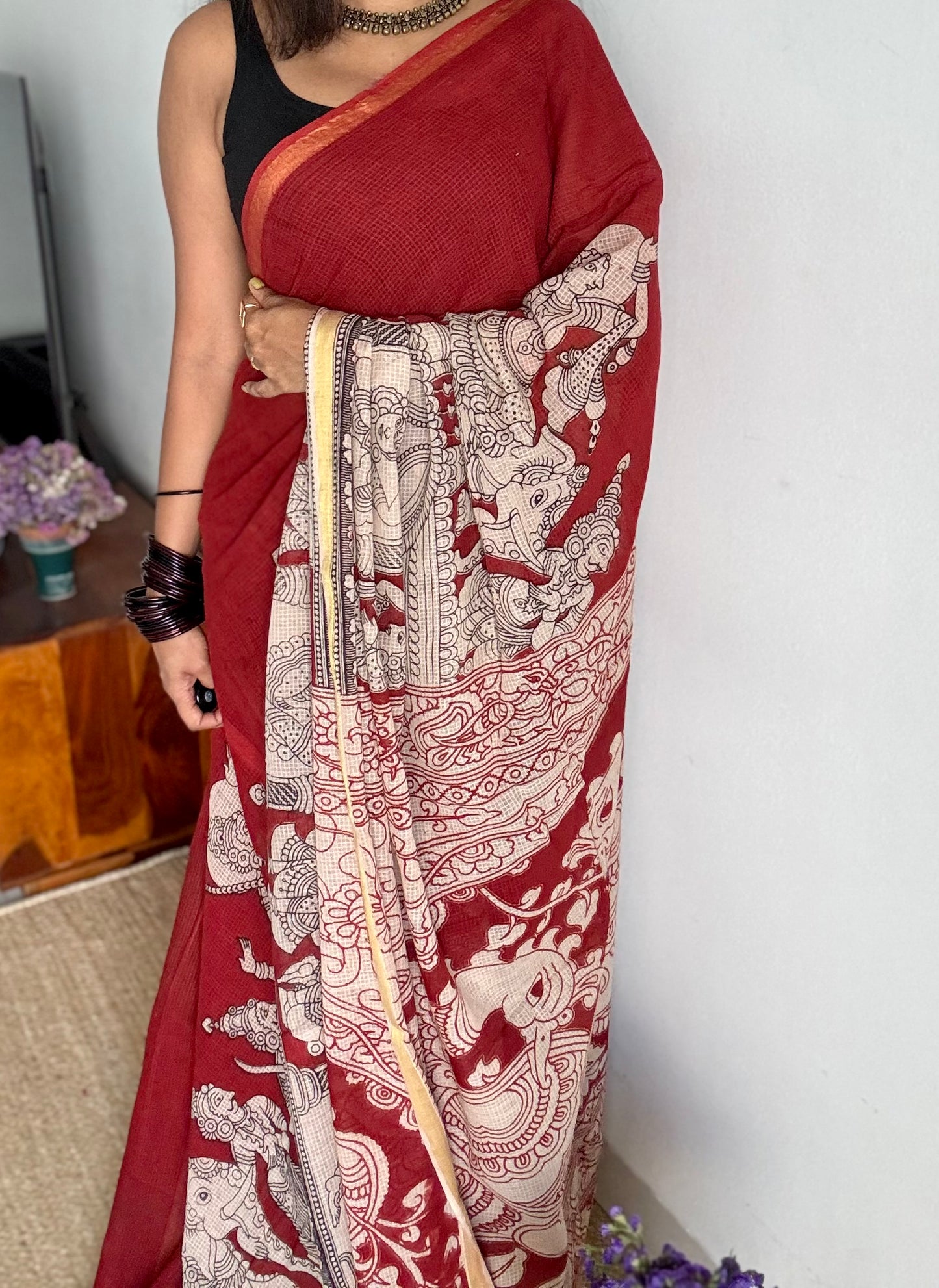 Red cream kalamkari saree in kota, with zari border - YCWOTDKKFE16