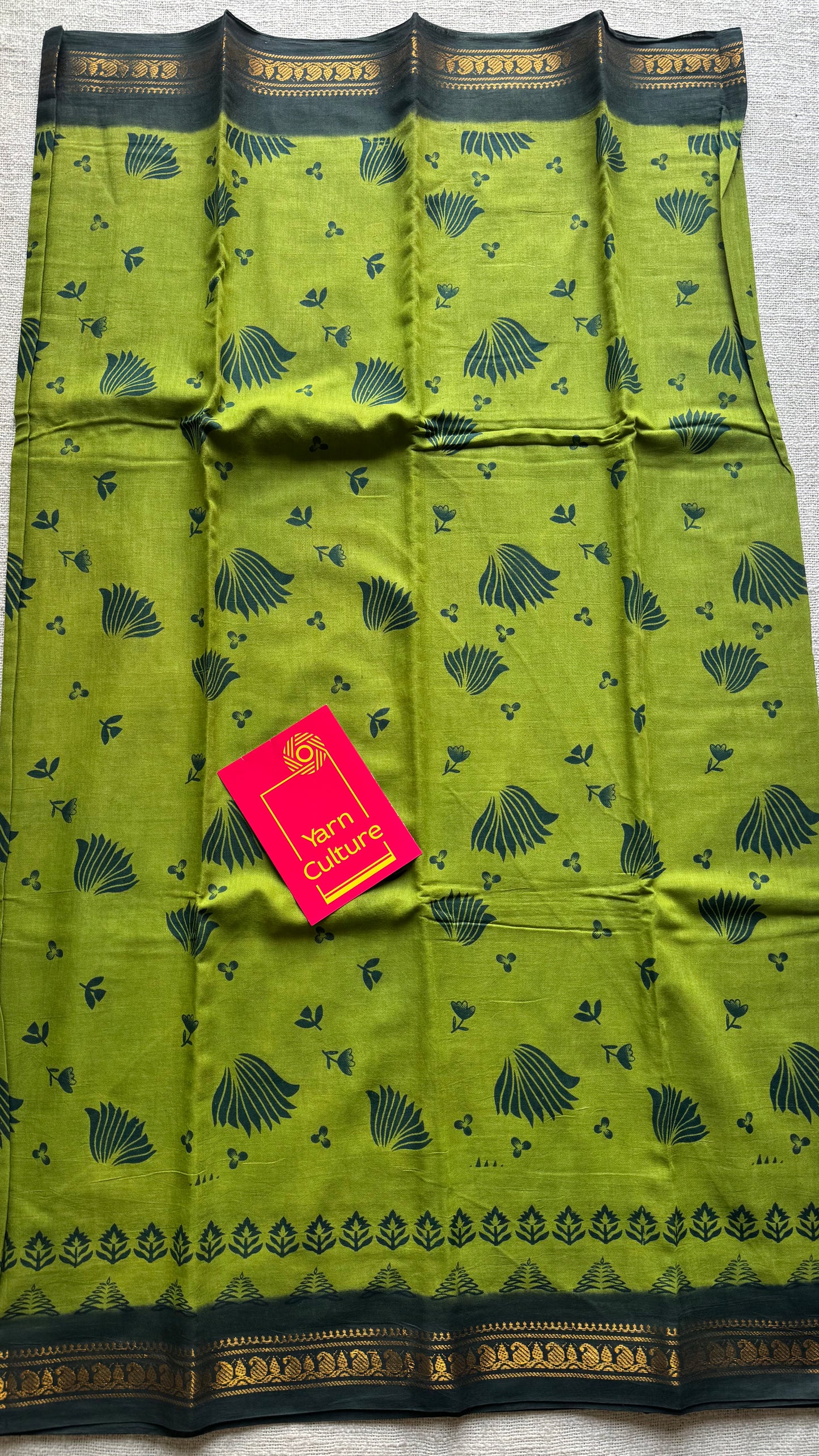 Light green with dark green, motif printed, kattuchayam dyed madurai sungudi cotton saree - YCCOTNMSFE75