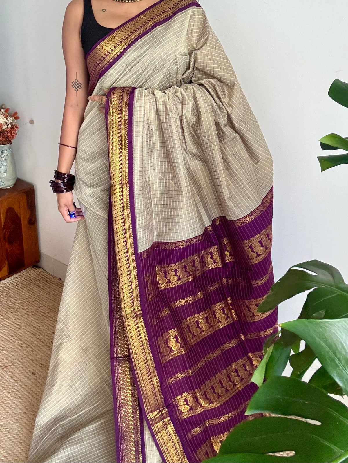 Warm grey with purple, zari checkered saree, cotton silk - YCCOTNKCOC110
