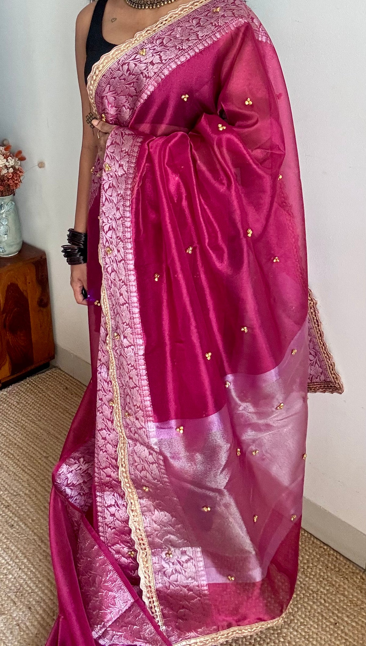 Raspberry pink silver tissue Banarasi saree with lace zari border - YCBLTOC68