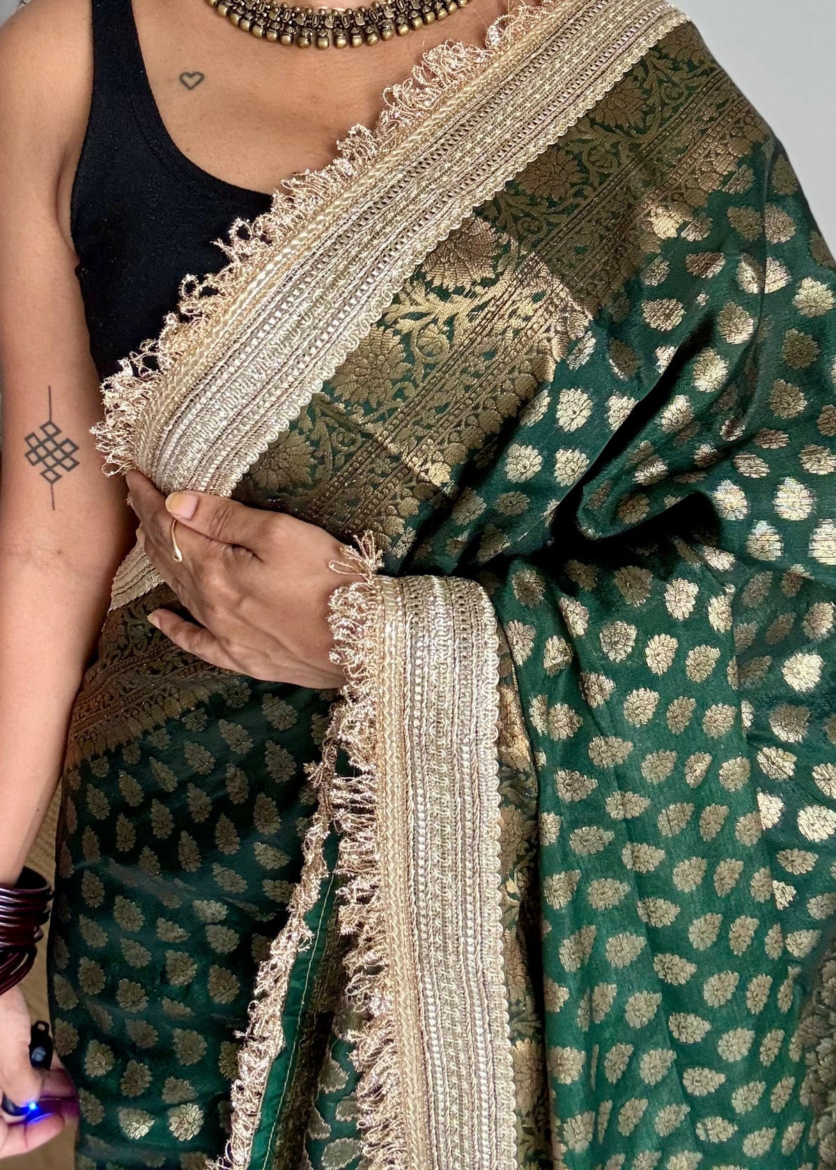 Dark green Banarasi semi-georgette saree with embellished lace border - YCBLTOC75