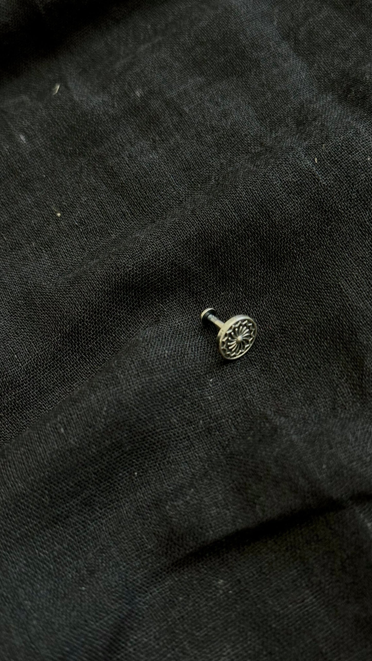 Round nose pin, intricate pattern in pure silver - YCNPP10