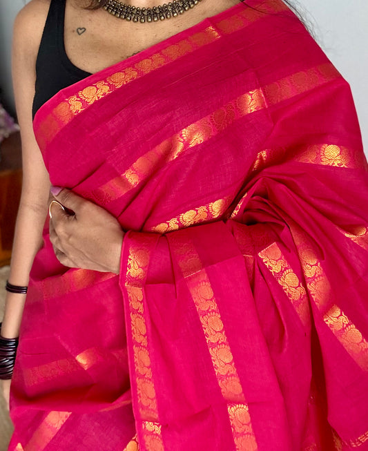 Bright red, peacock motif sungudi cotton - YCCOTNGJJA224