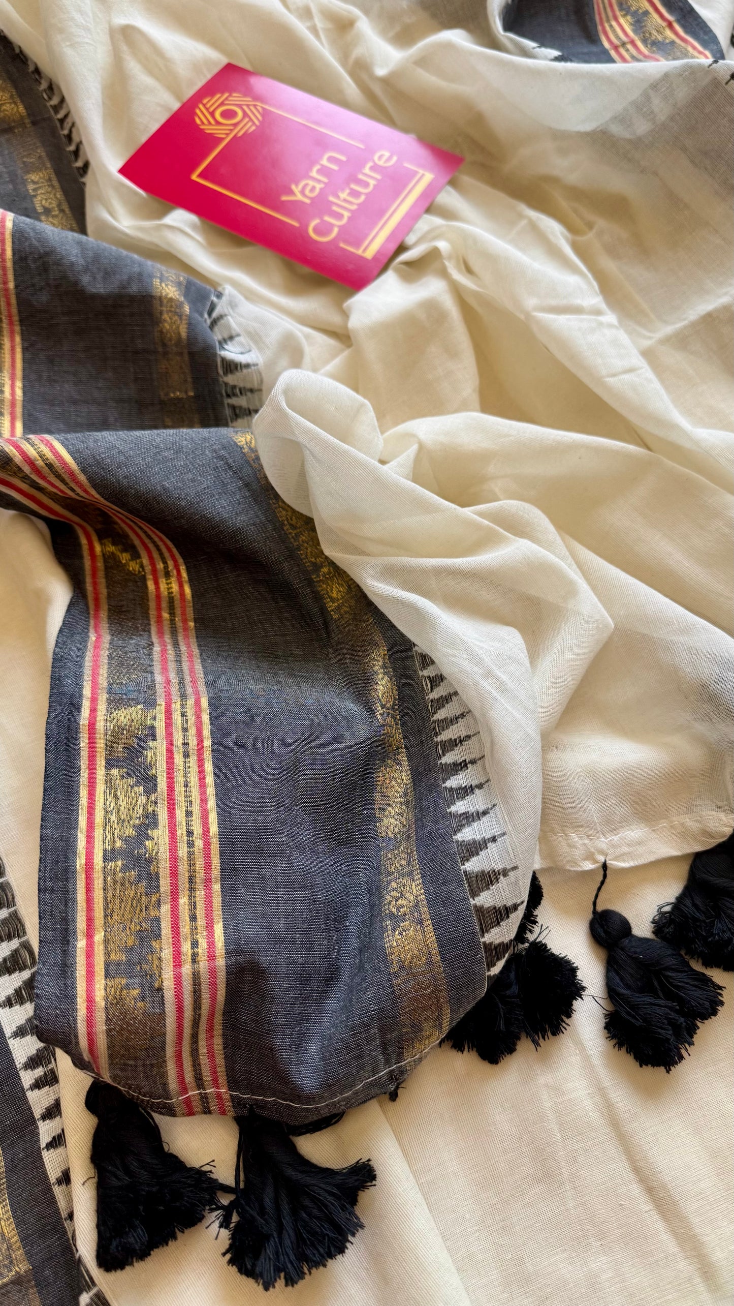 Ivory mul saree, black and gold border - YCIEON19