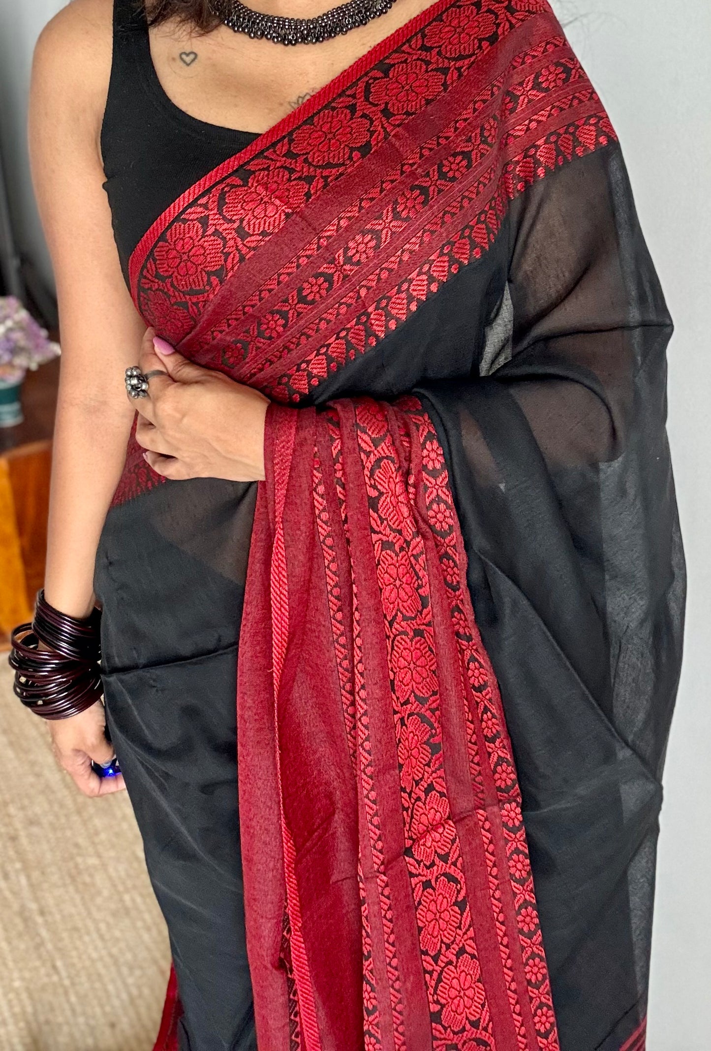 Black with red threadwork, begampuri soft cotton - YCBCBPJA196