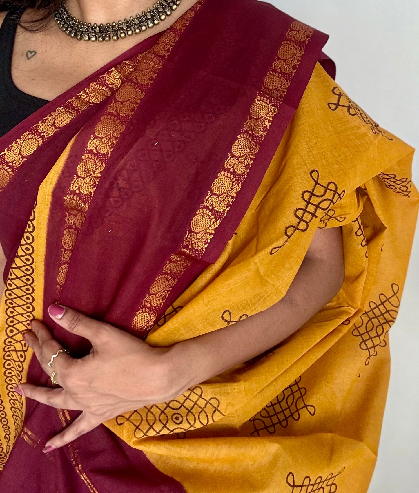 Turmeric yellow with maroon, kolam print, rettaipettu peacock double border, madurai soft cotton - YCCOTNMSAP202