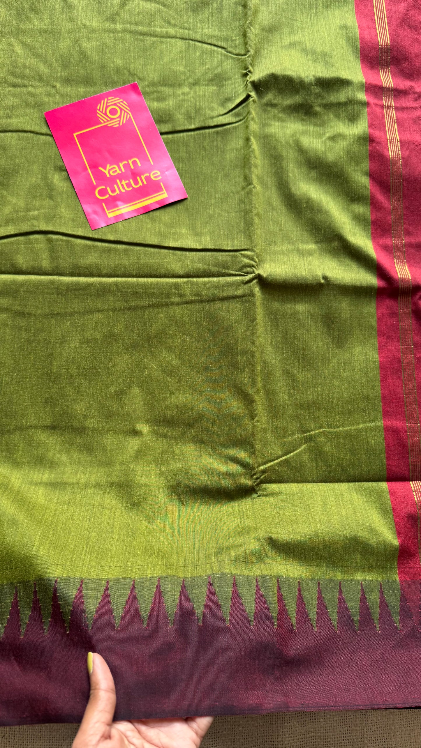 Parrot green with maroon temple border, cotton silk - YCCOTNCSDE98