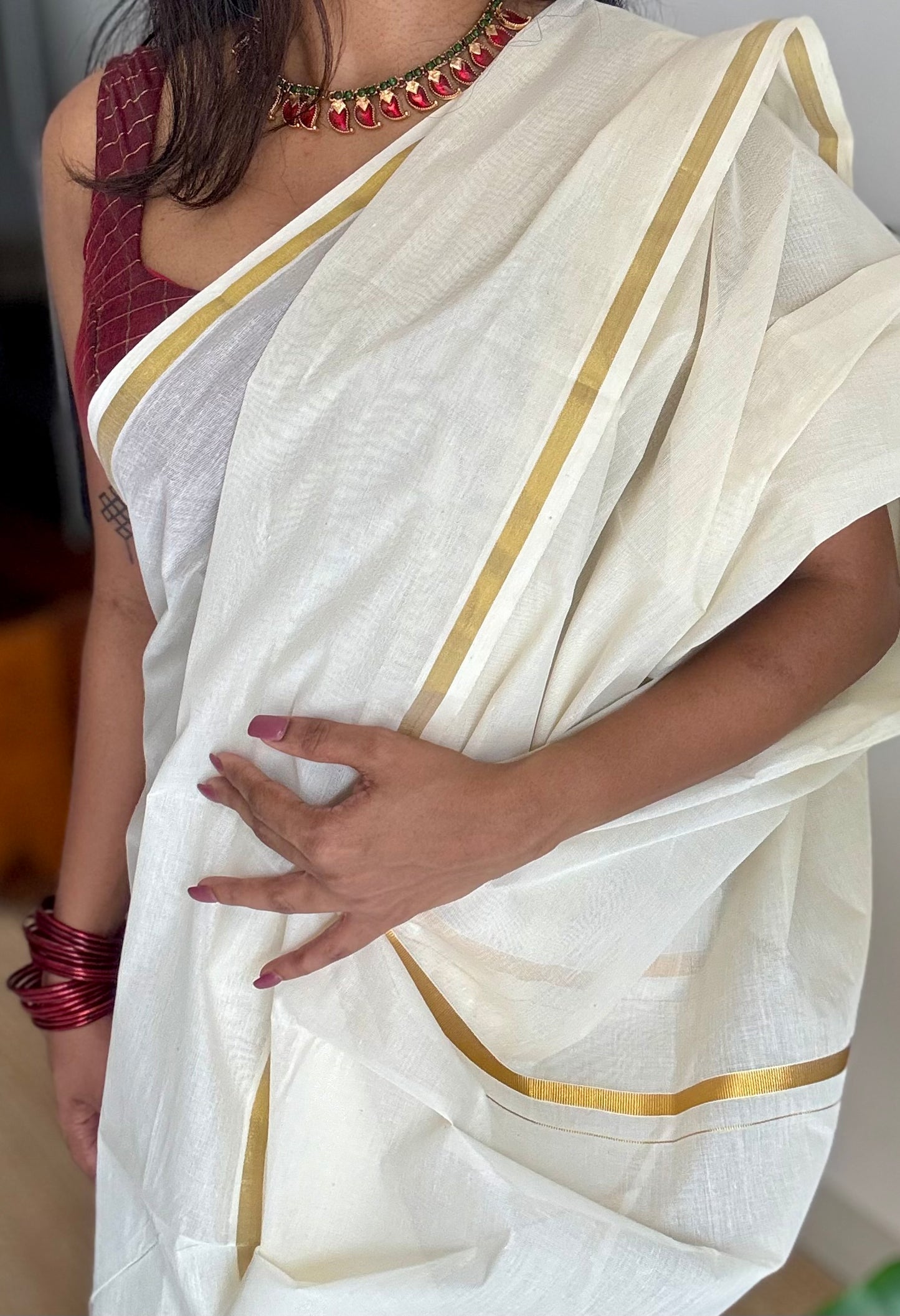 Ivory and gold soft cotton kasavu saree, thin gold border - YCIEON69