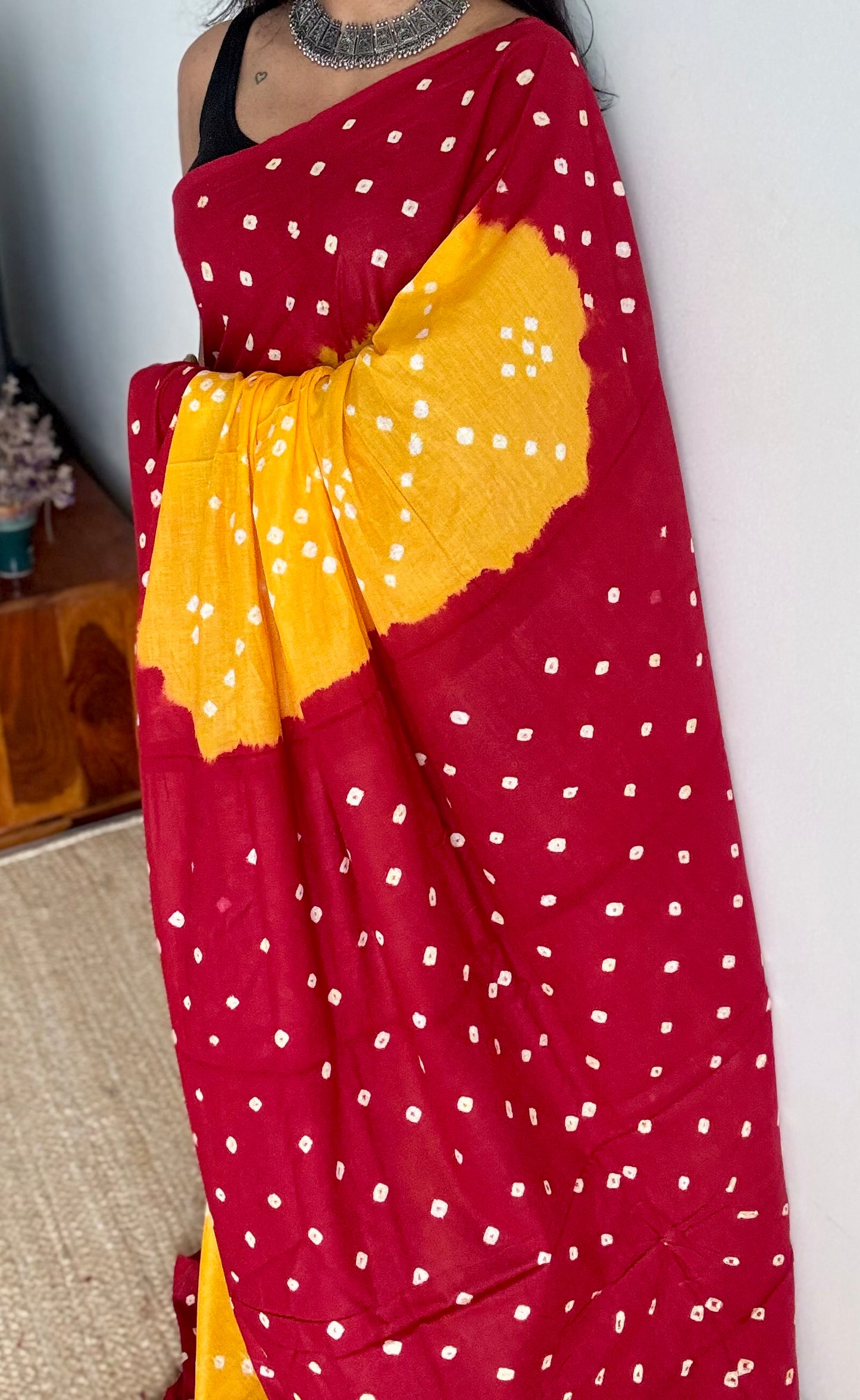 Yellow with red Sungudi/Bandhani, soft cotton - YCCOTNSEMS76
